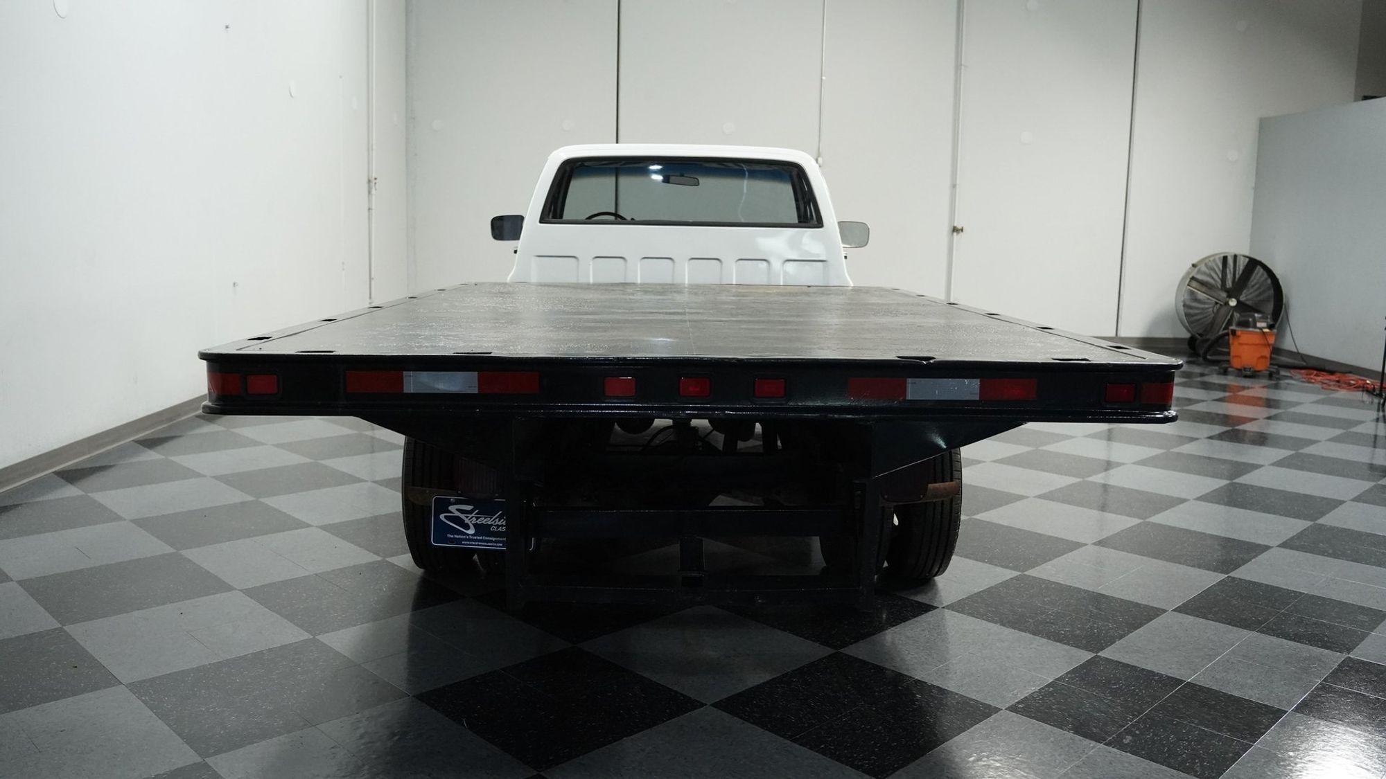 1985 GMC 3500 Flatbed Dually - 4