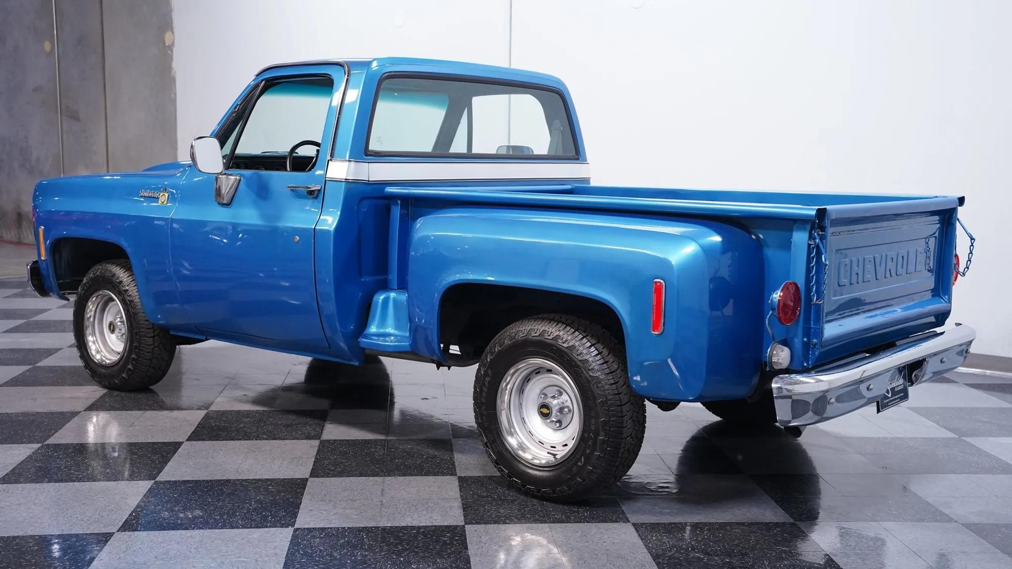 1976 Chevrolet C10 Scottsdale Stepside 454