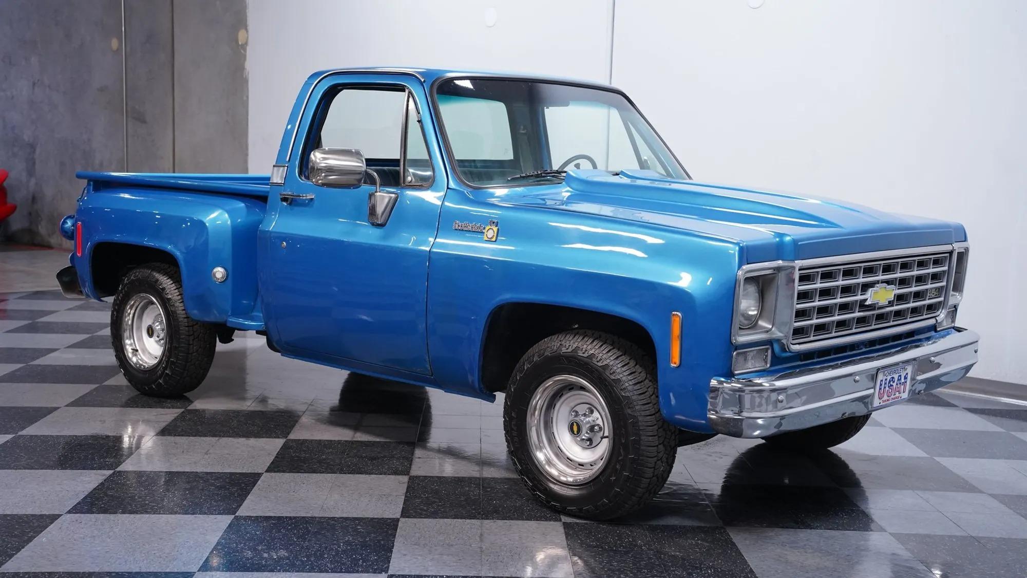 1976 Chevrolet C10 Scottsdale Stepside 454