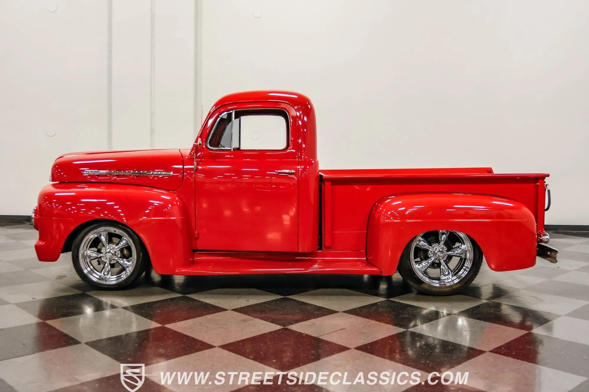 1951 Ford F-1 - 2