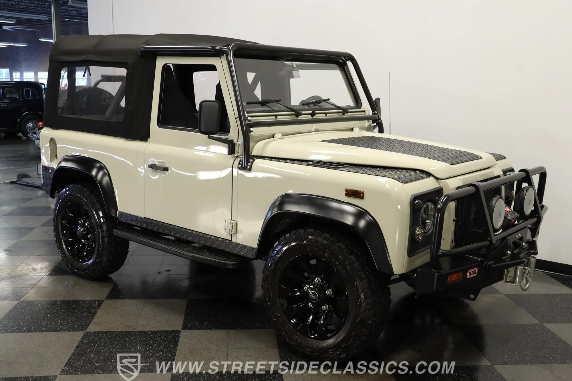 LS-Powered 1994 Land Rover Defender 90