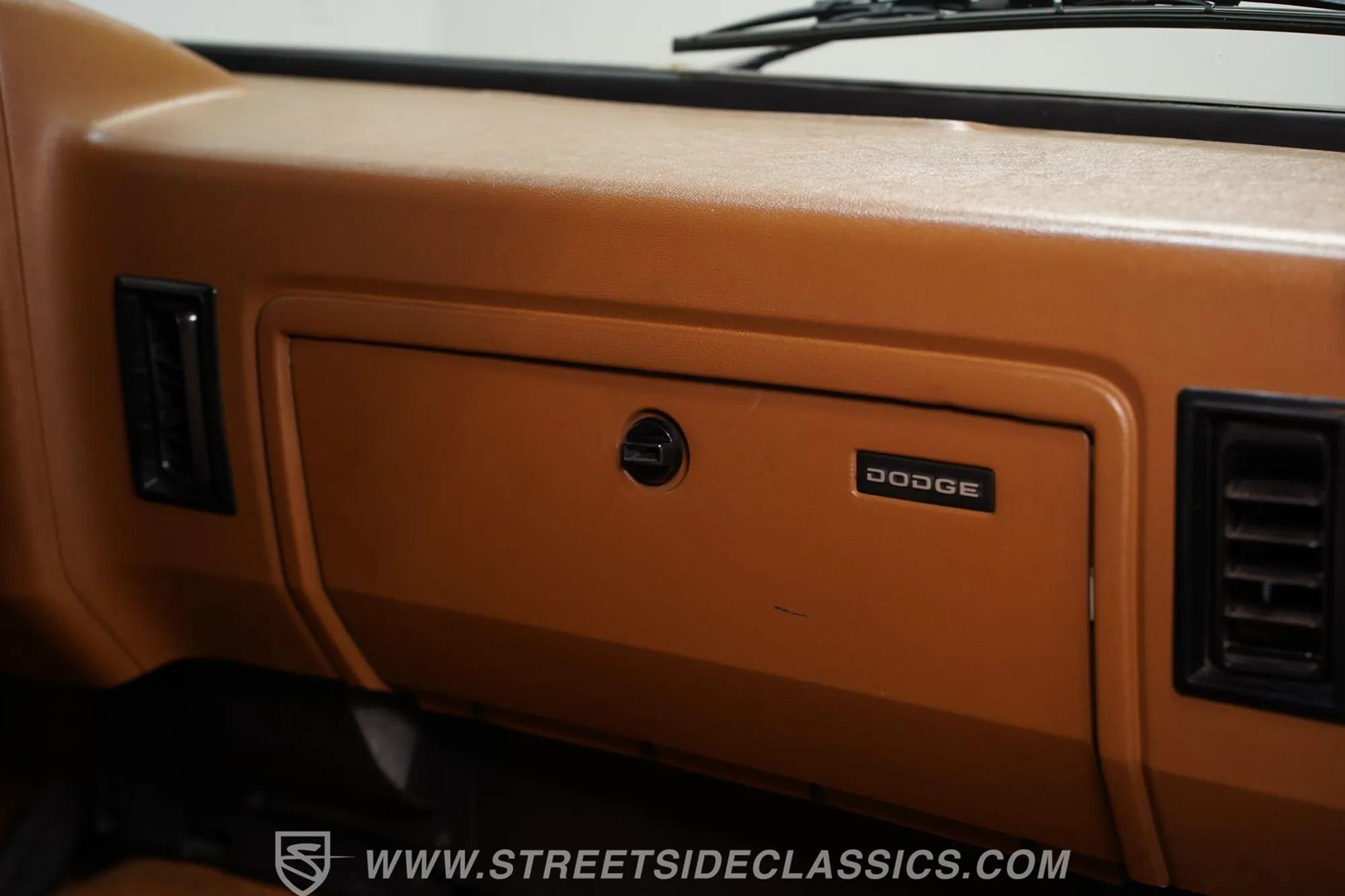 1991 Dodge Ramcharger LE