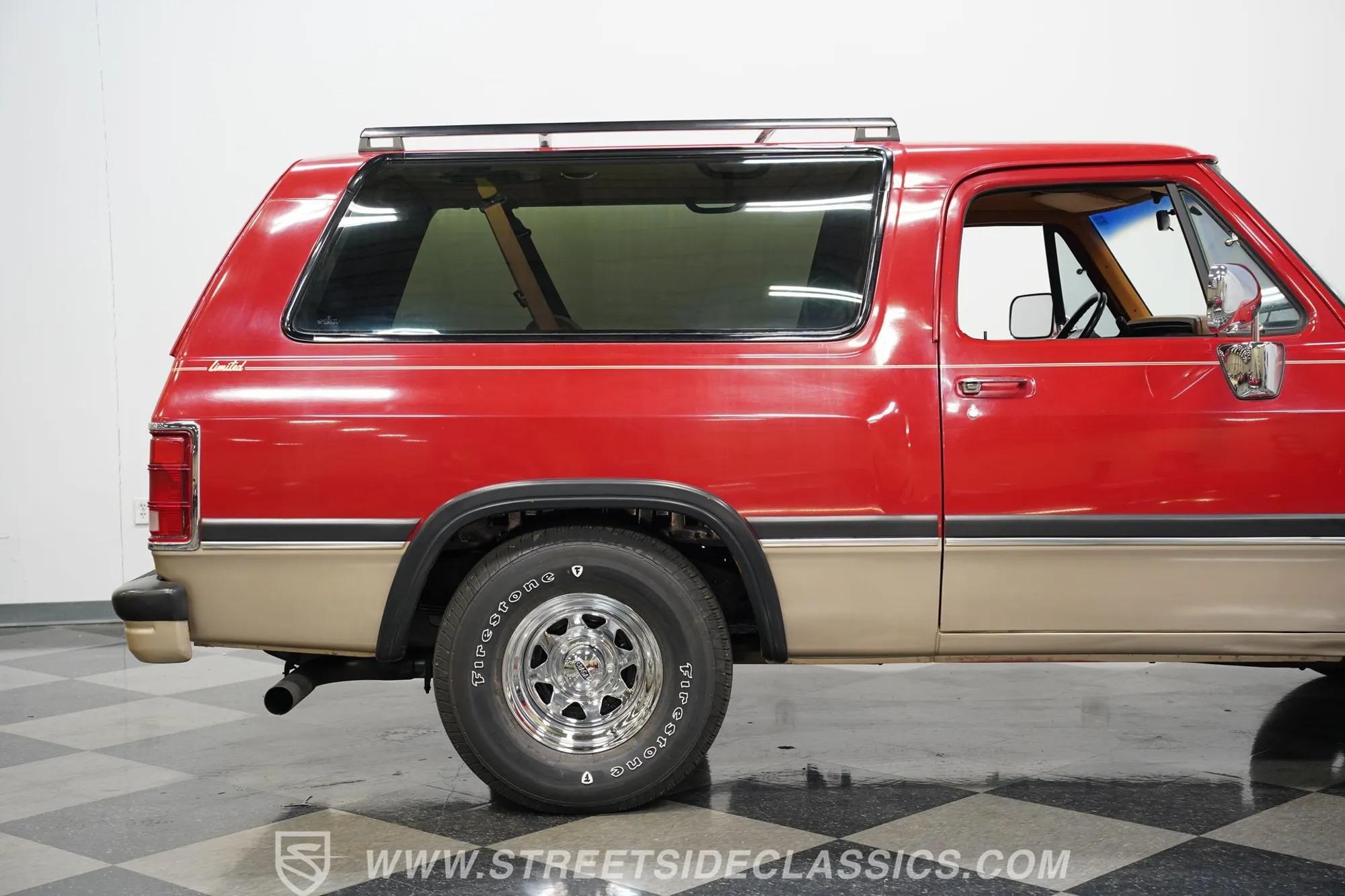 1991 Dodge Ramcharger LE