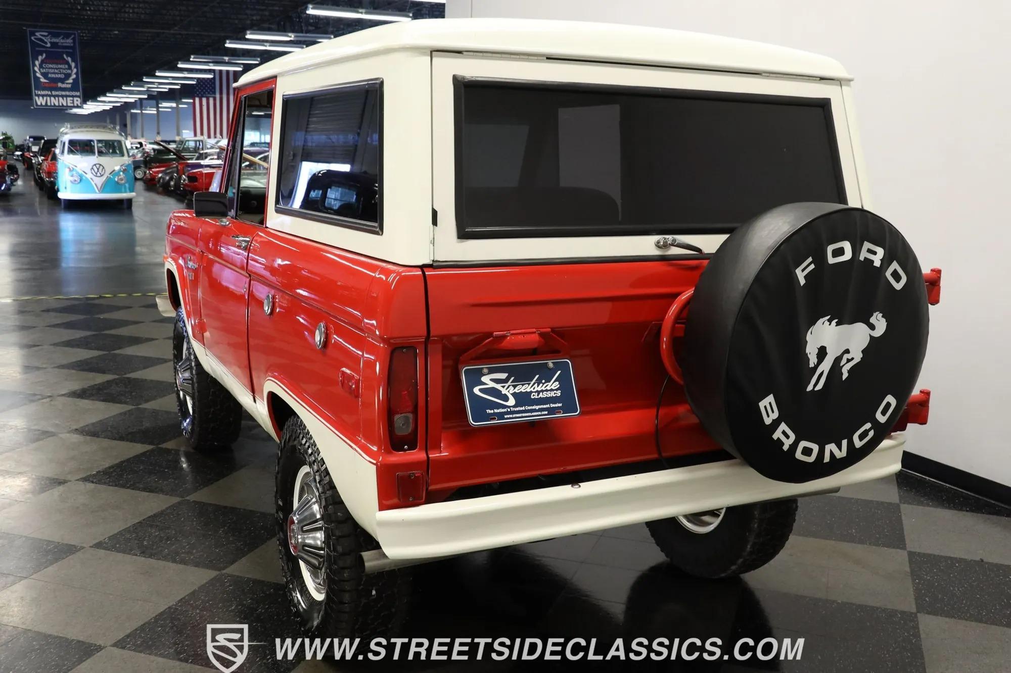 1972 Ford Bronco - 5