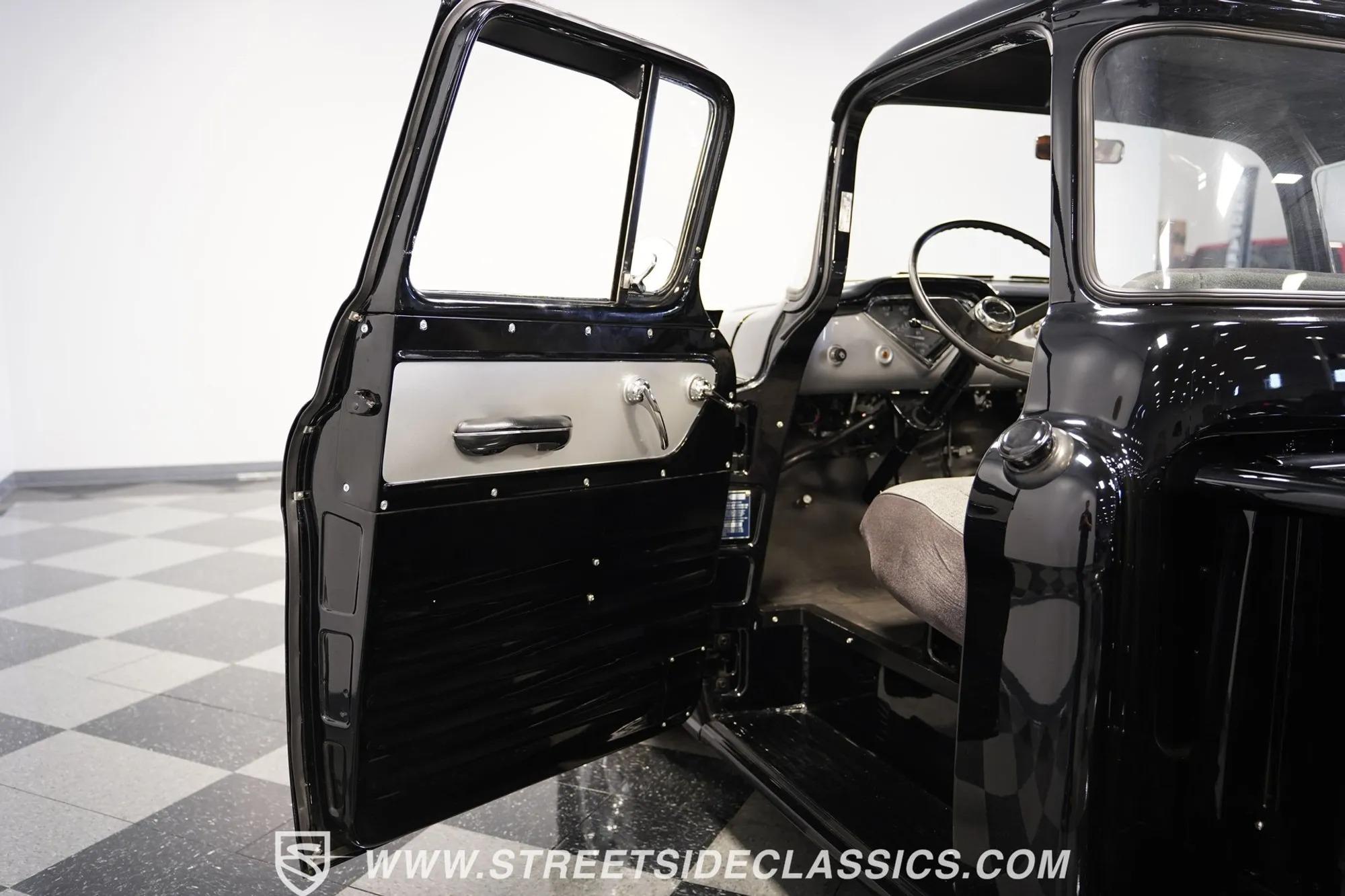 1957 Chevrolet 3100 Big Window Restomod