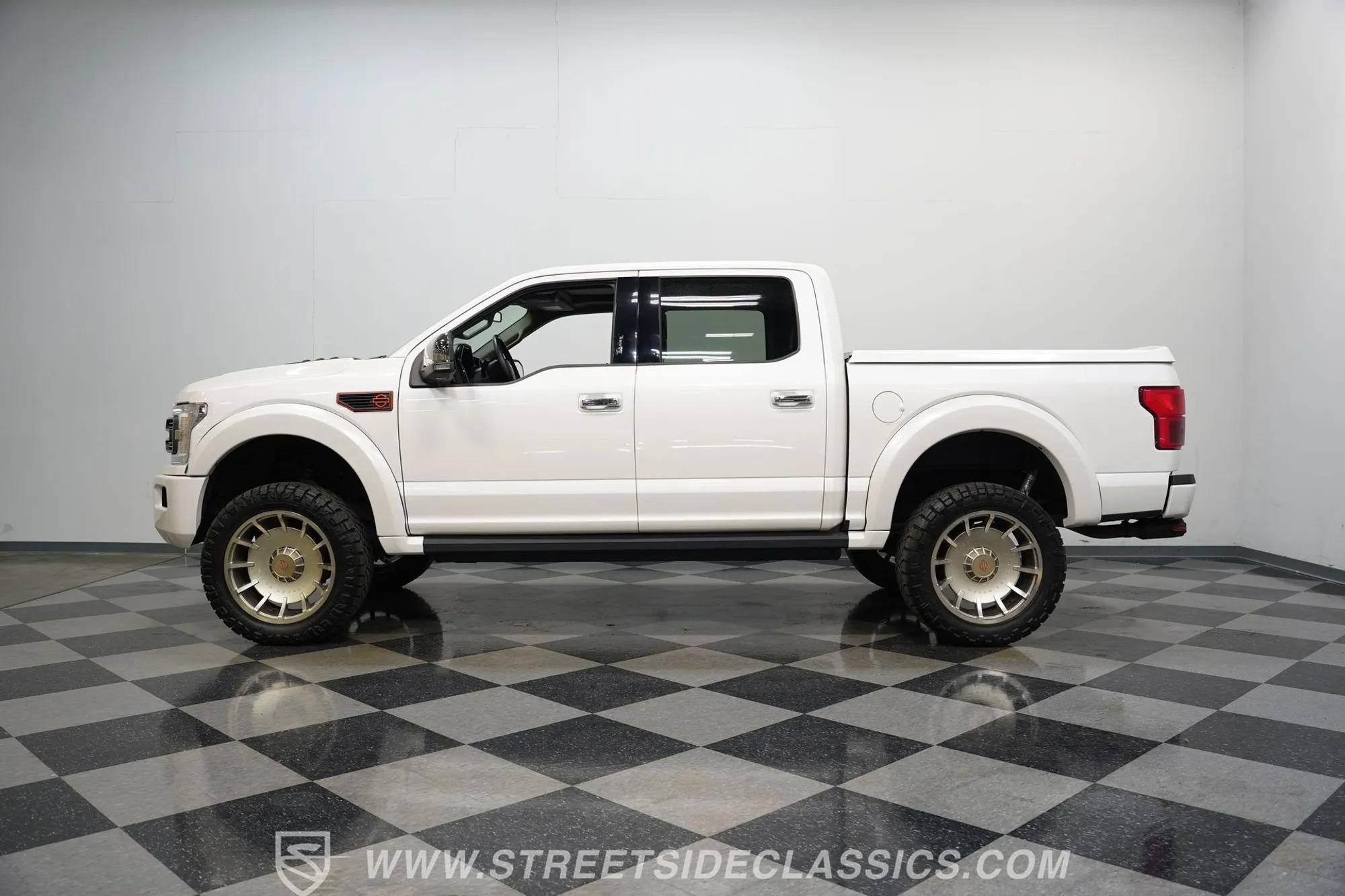 2019 Ford F-150 Lariat Harley Davidson Edition - 4
