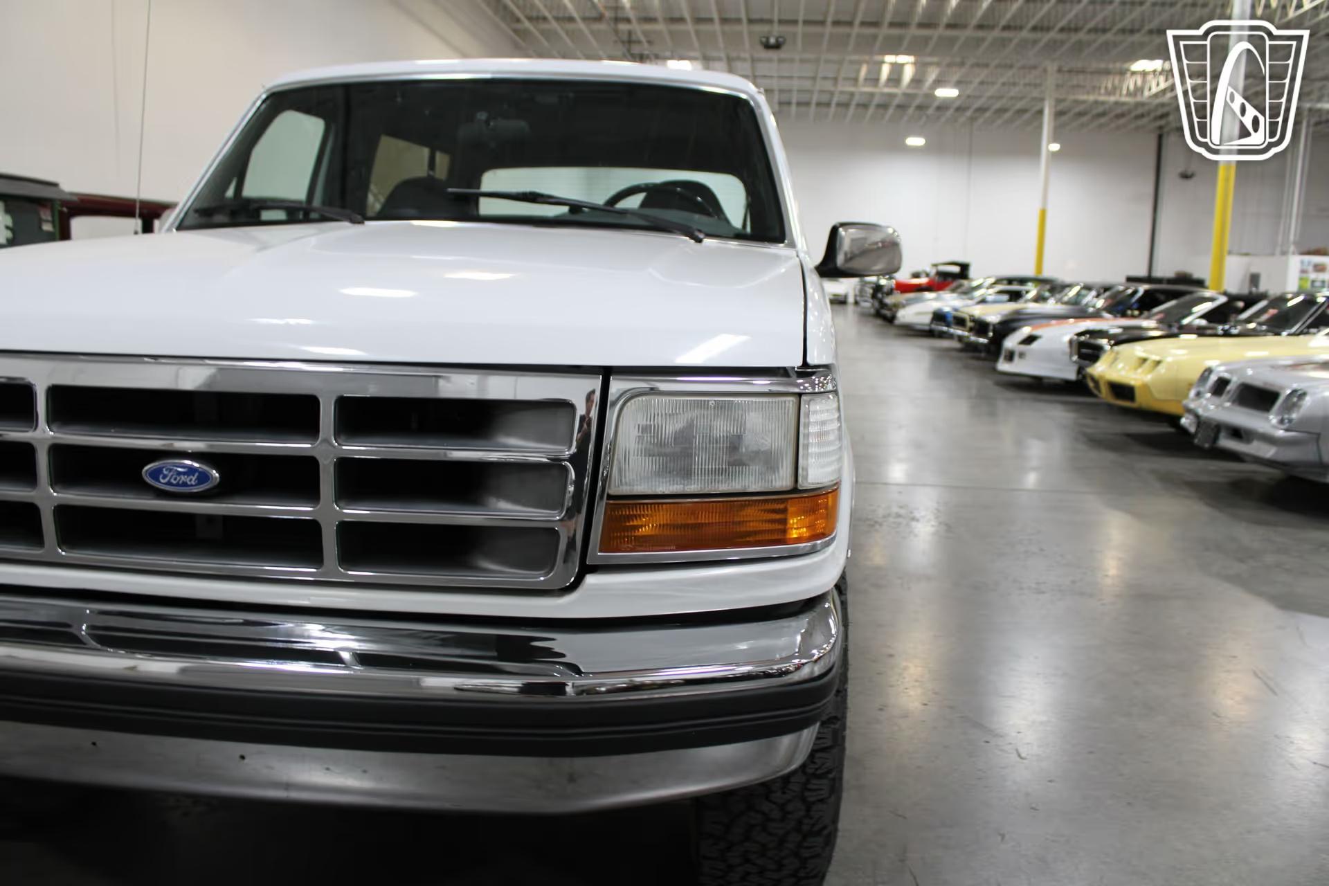 1992 Ford Bronco XLT