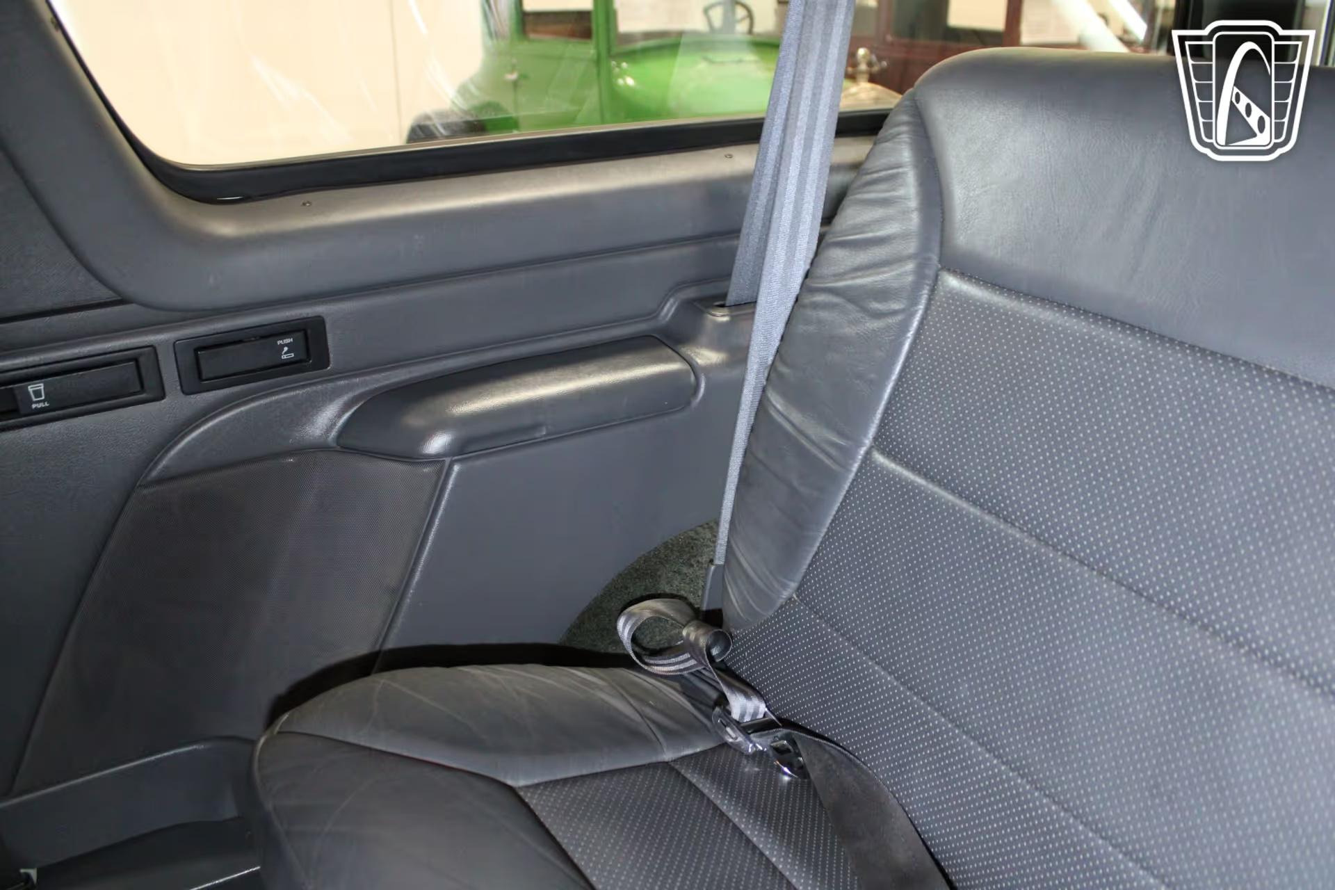 1992 Ford Bronco XLT