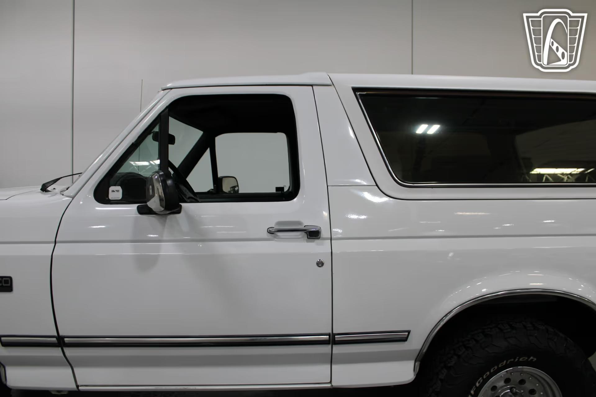 1992 Ford Bronco XLT