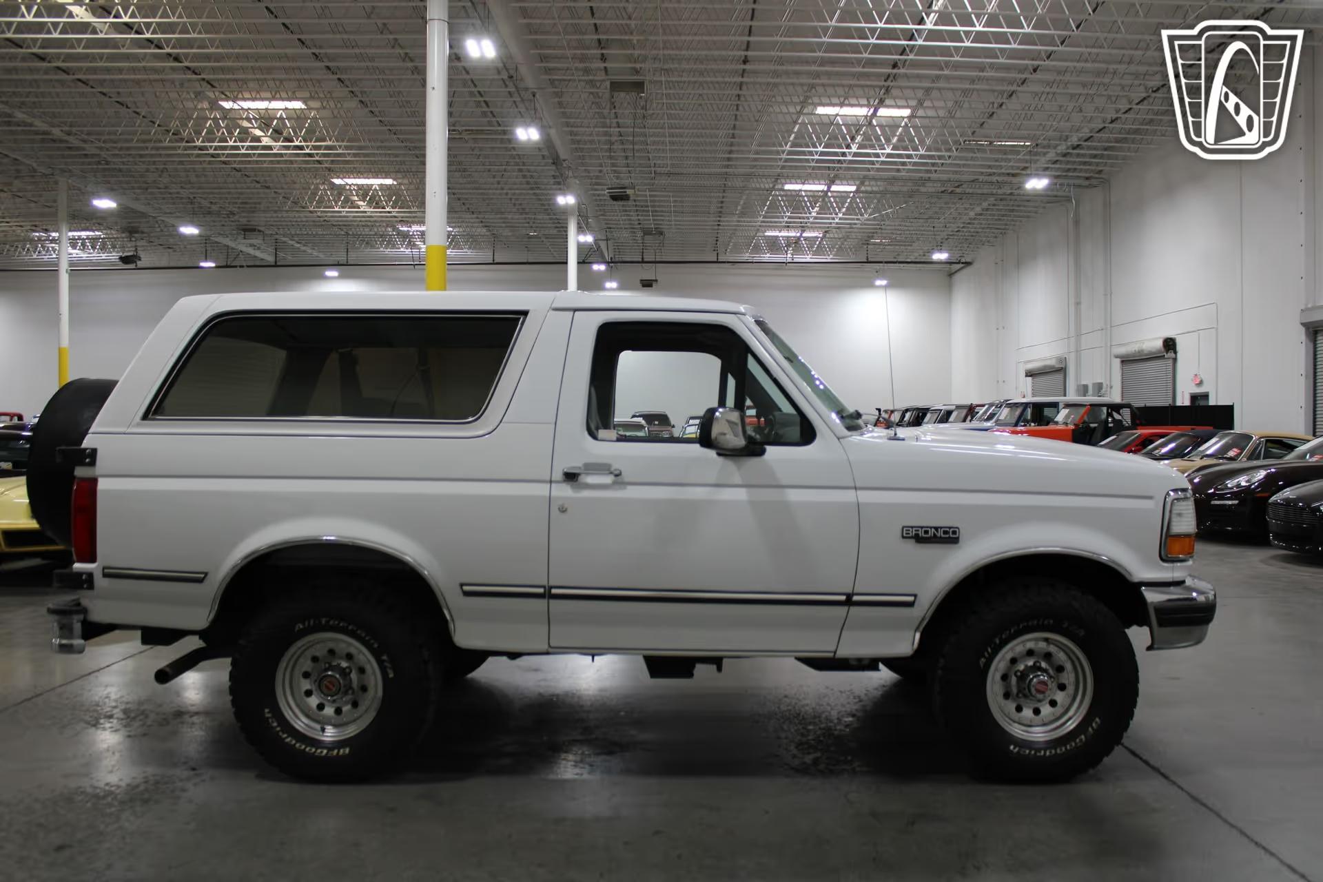 1992 Ford Bronco XLT