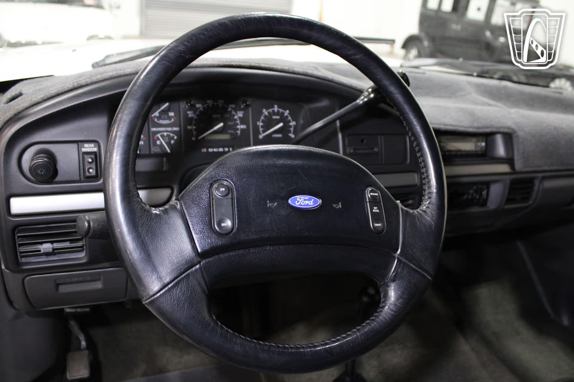 1992 Ford Bronco XLT