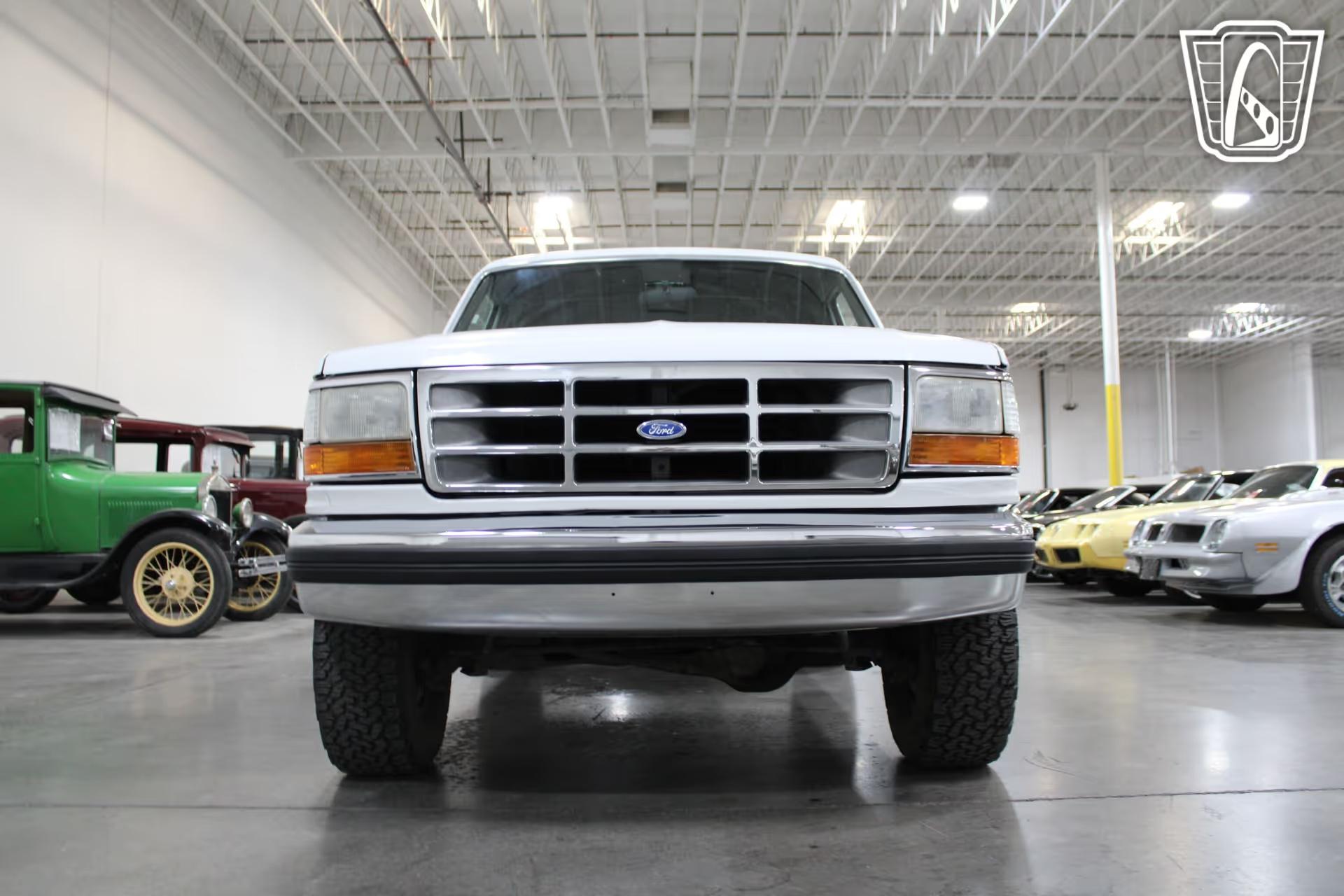 1992 Ford Bronco XLT