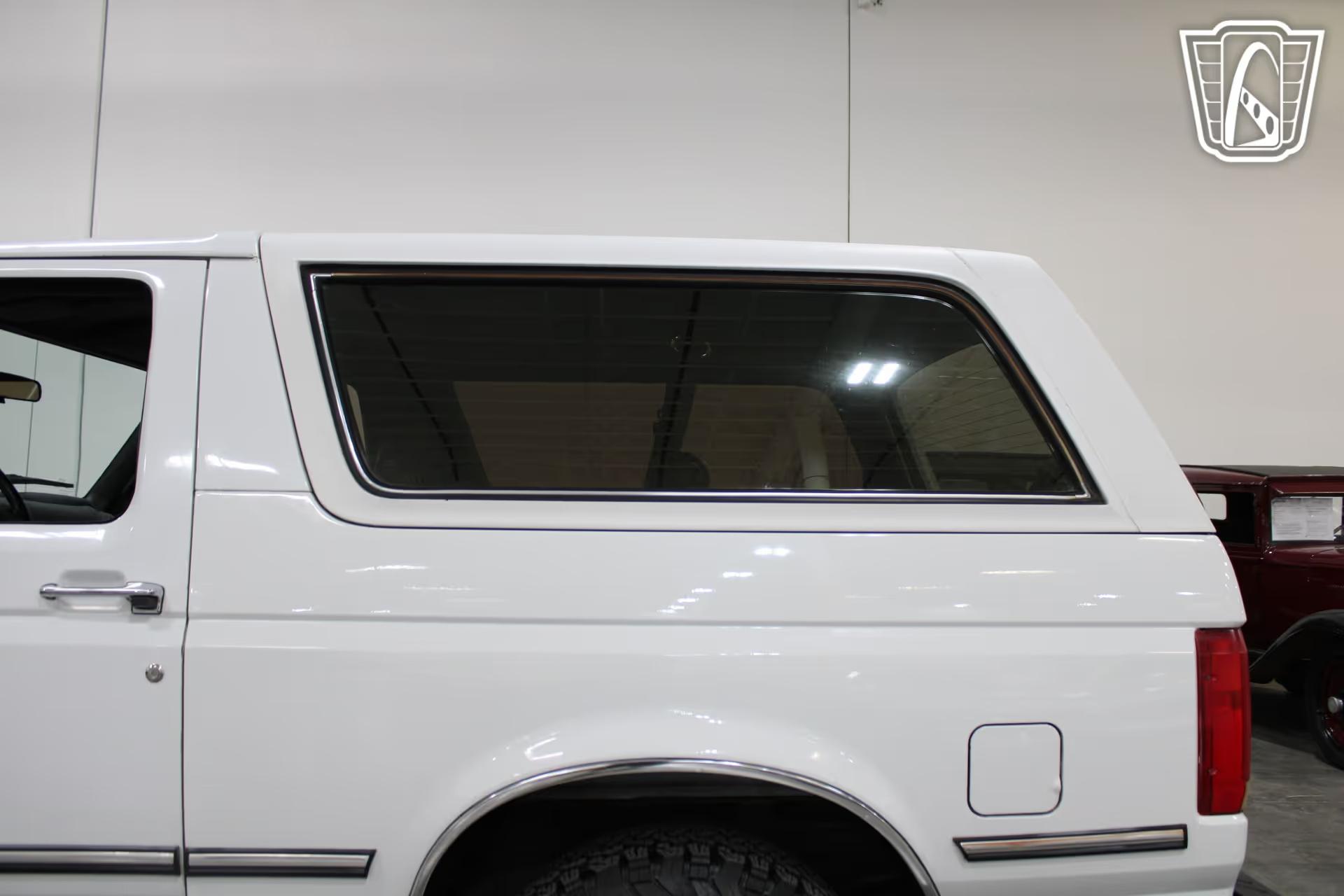 1992 Ford Bronco XLT