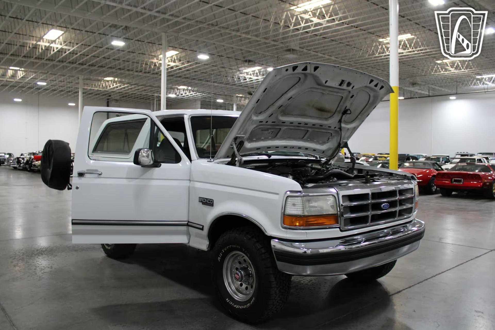 1992 Ford Bronco XLT