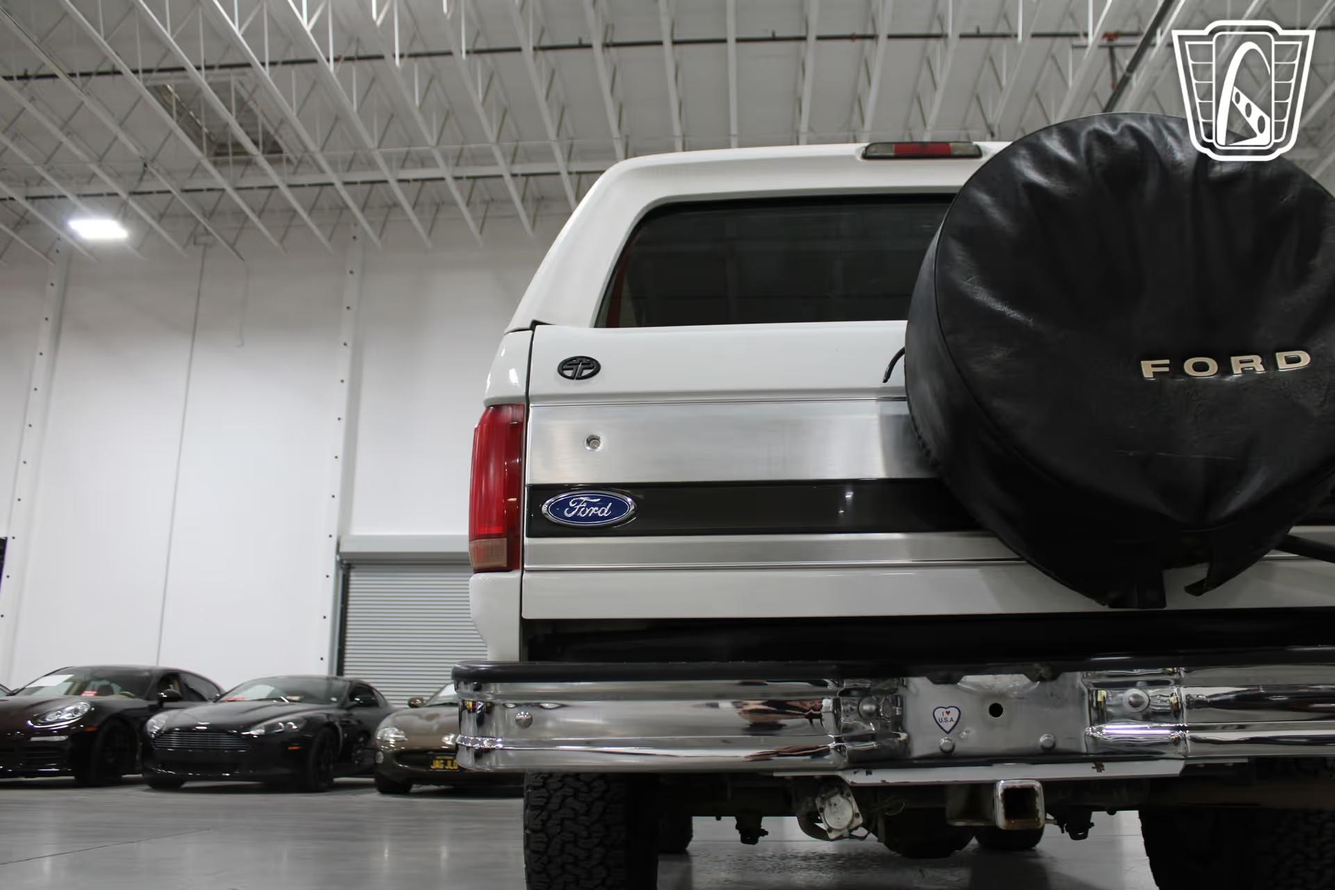 1992 Ford Bronco XLT