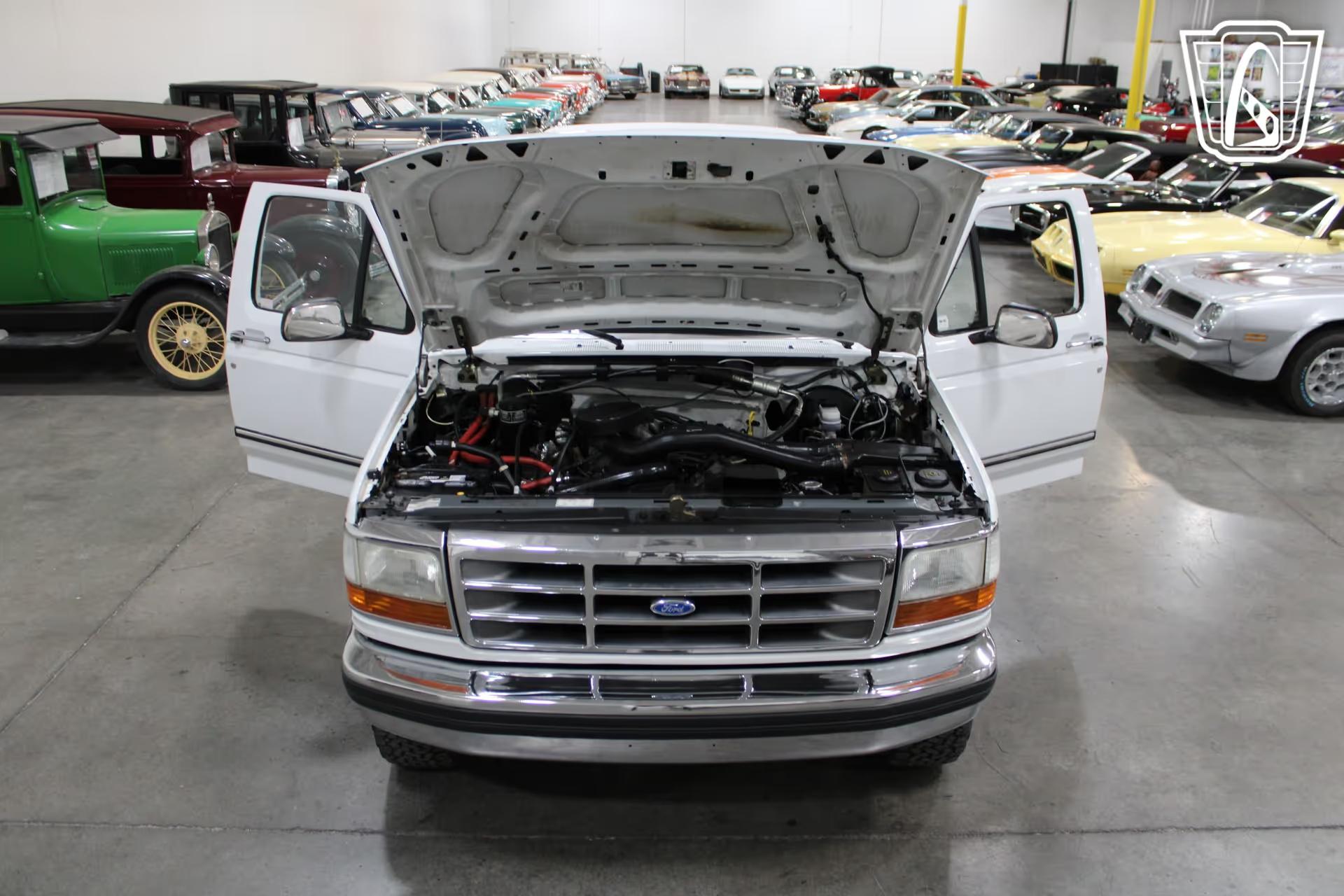 1992 Ford Bronco XLT