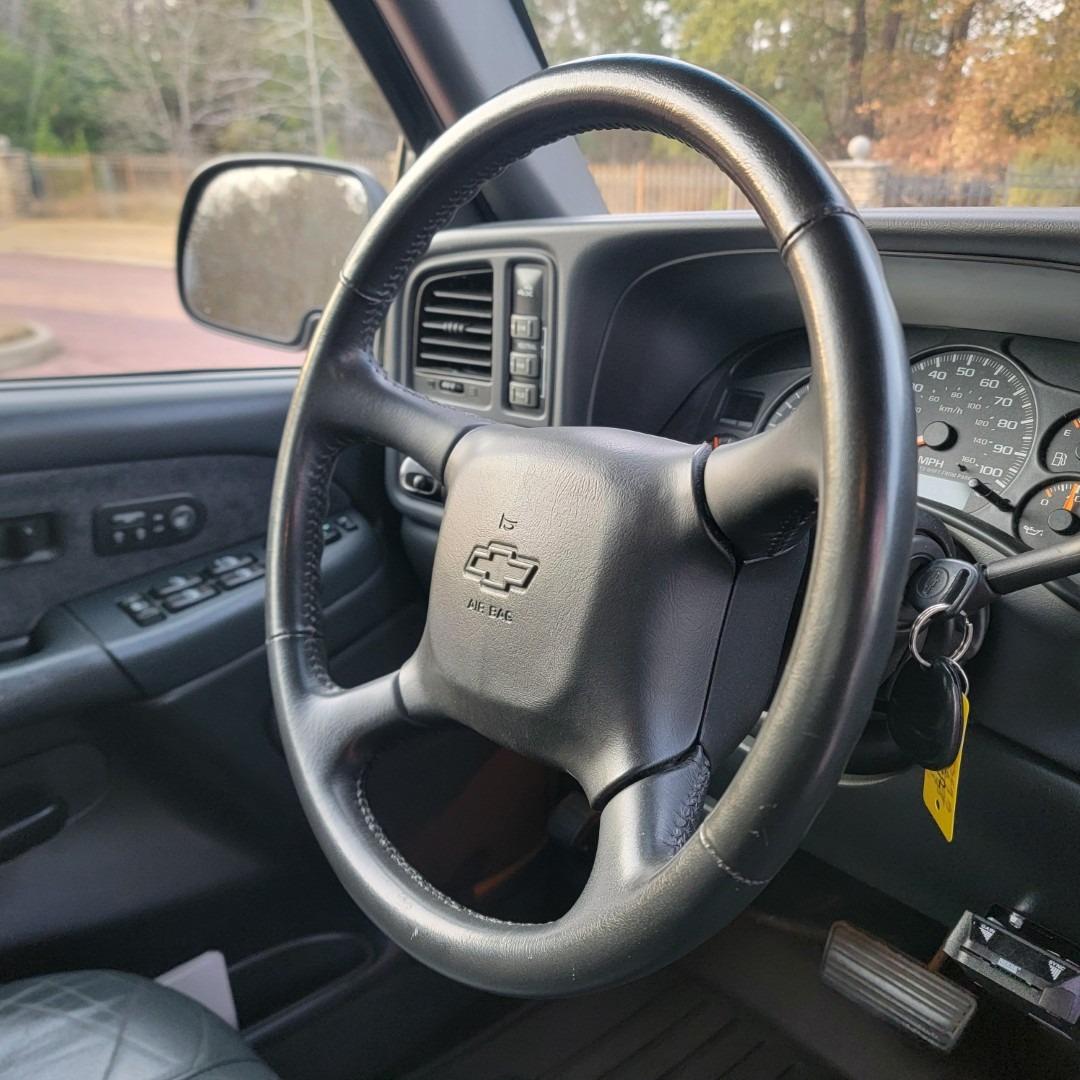 2002 Chevy Silverado 2500HD LT