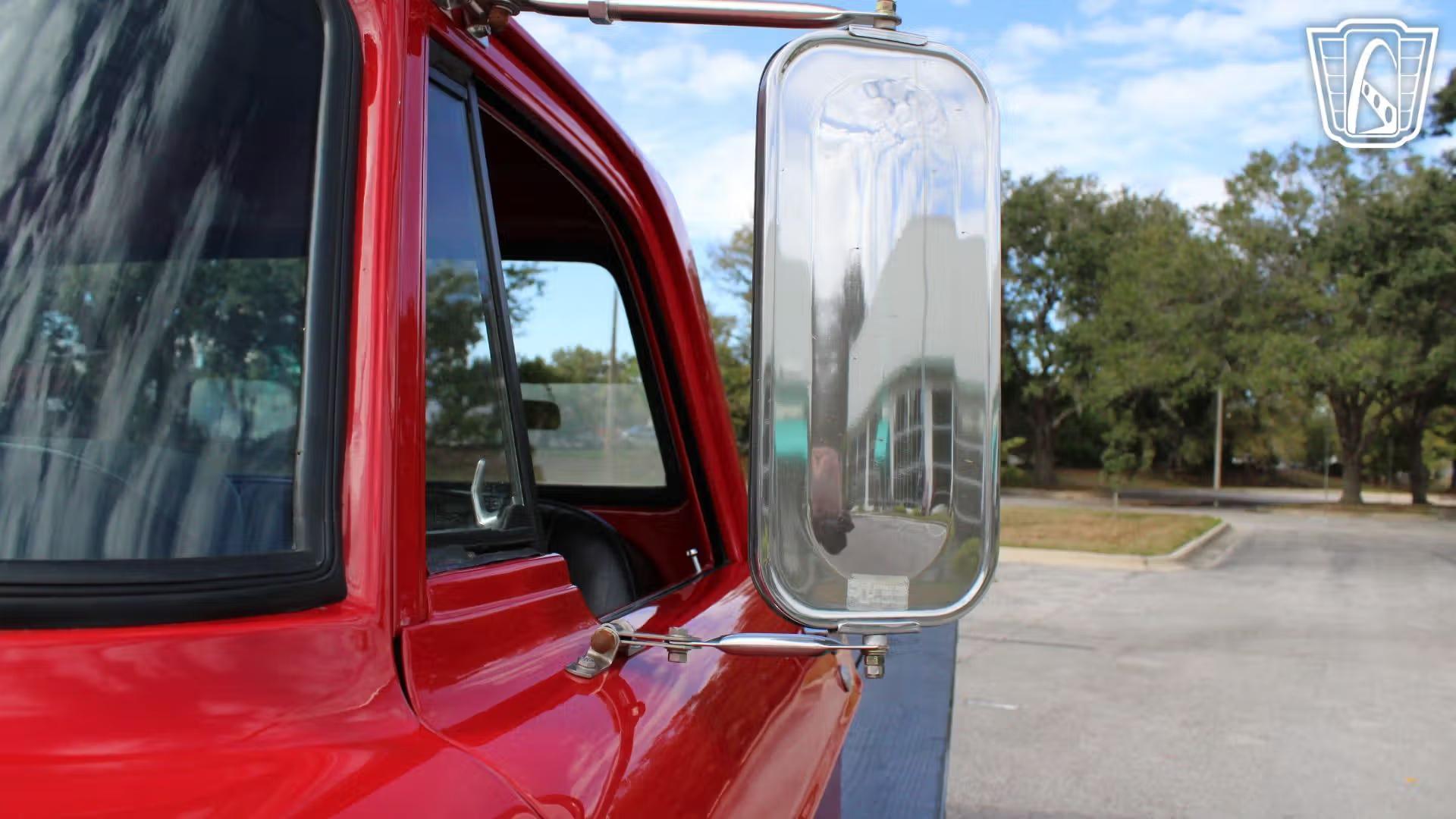 1971 Dodge Power Wagon
