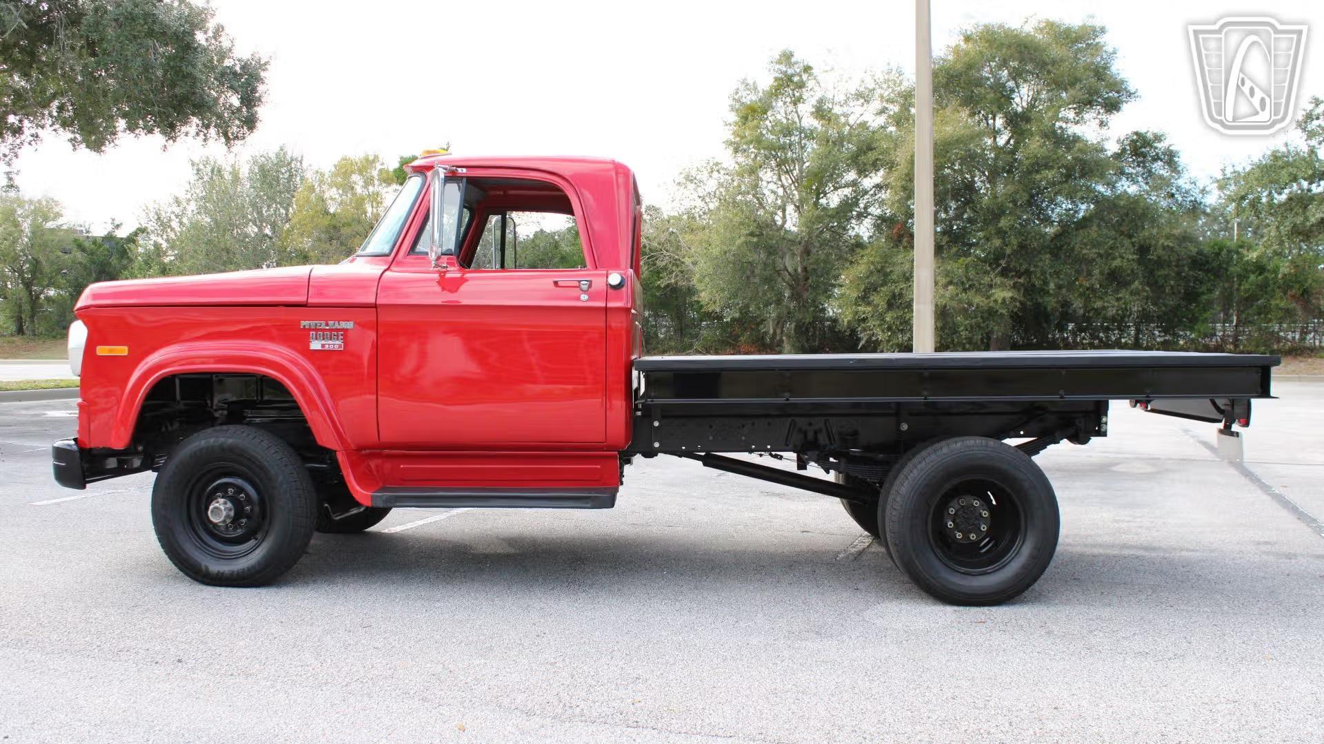 1971 Dodge Power Wagon
