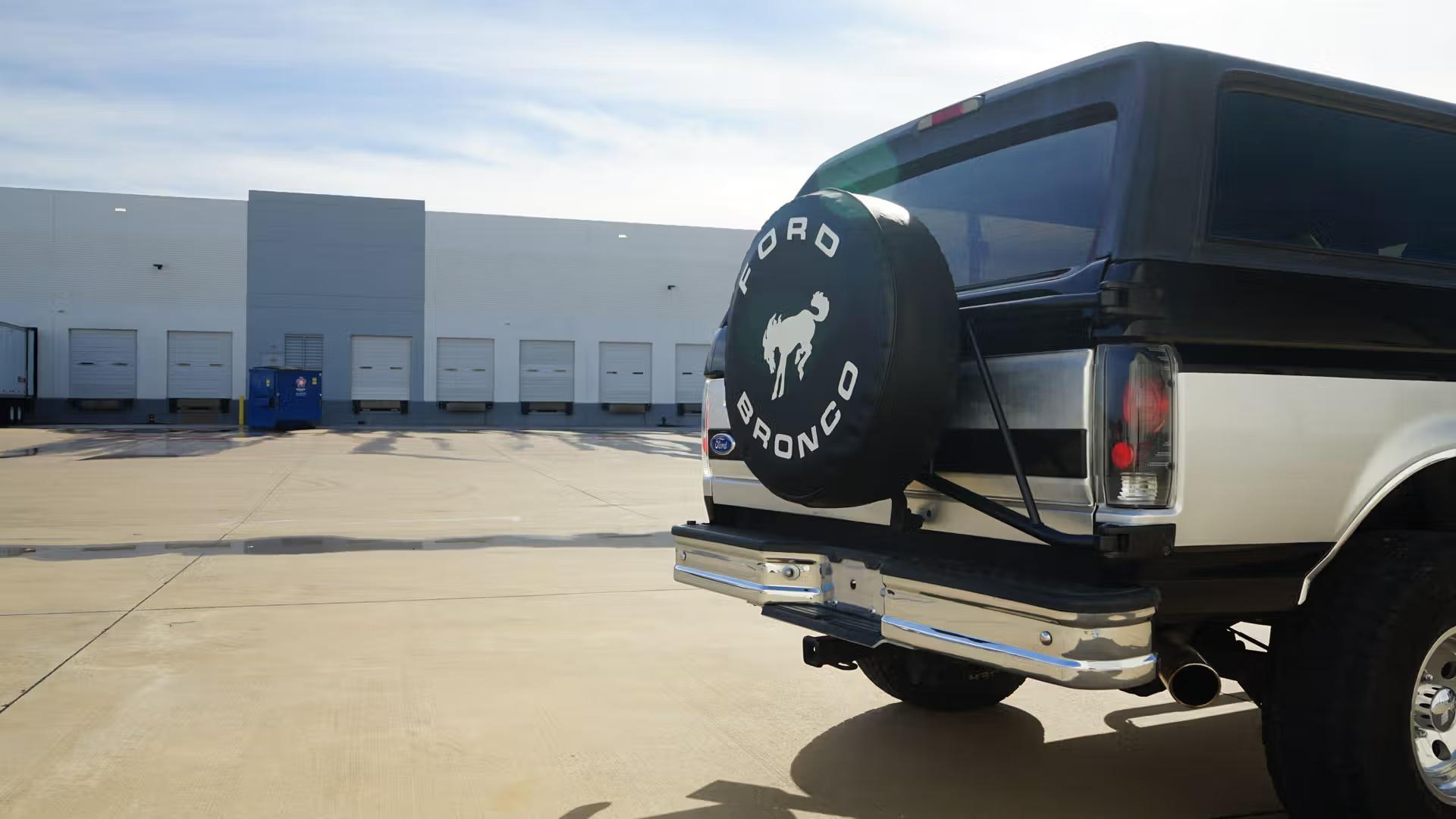 40k-Mile 1995 Ford Bronco XLT