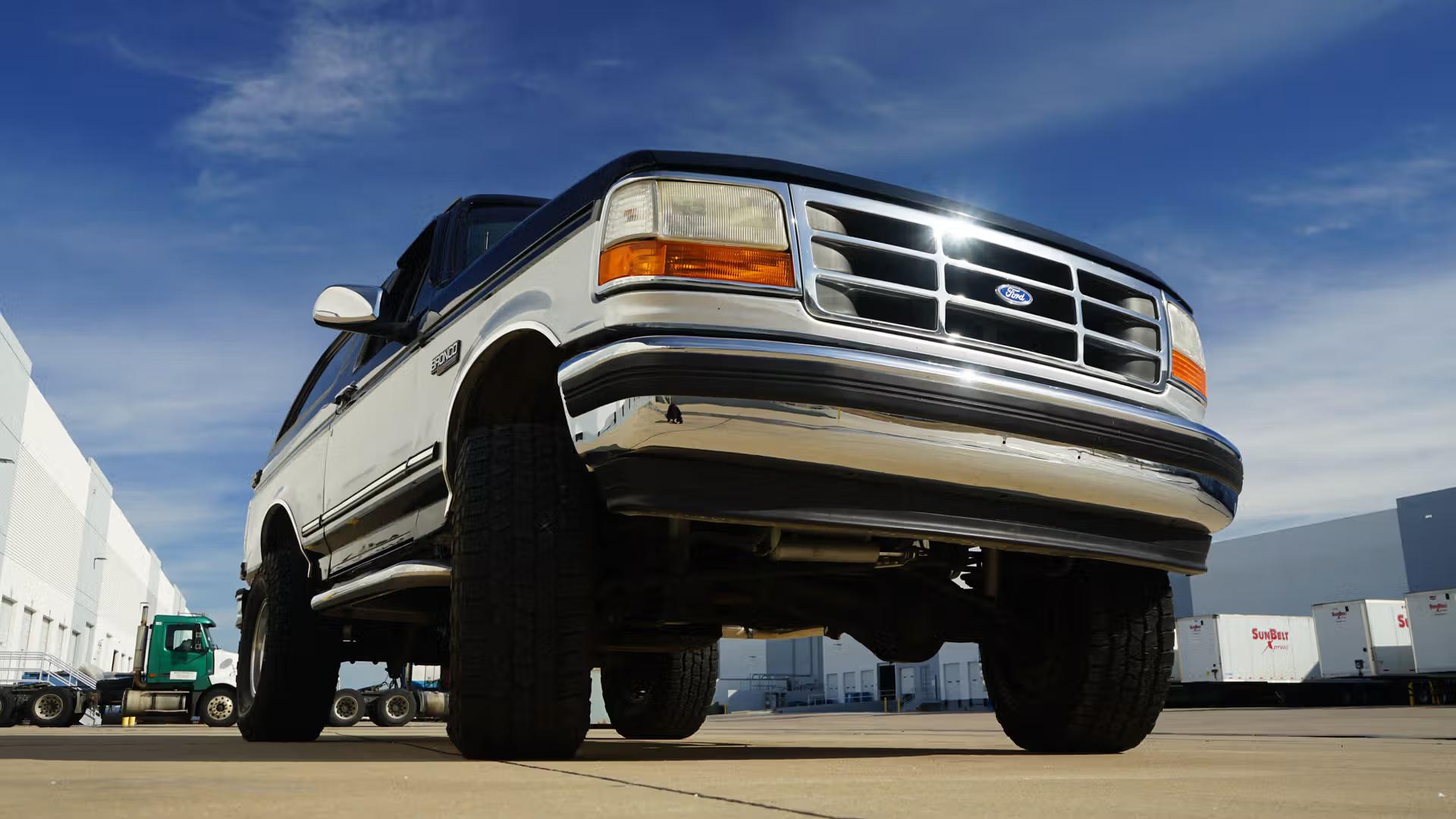 40k-Mile 1995 Ford Bronco XLT