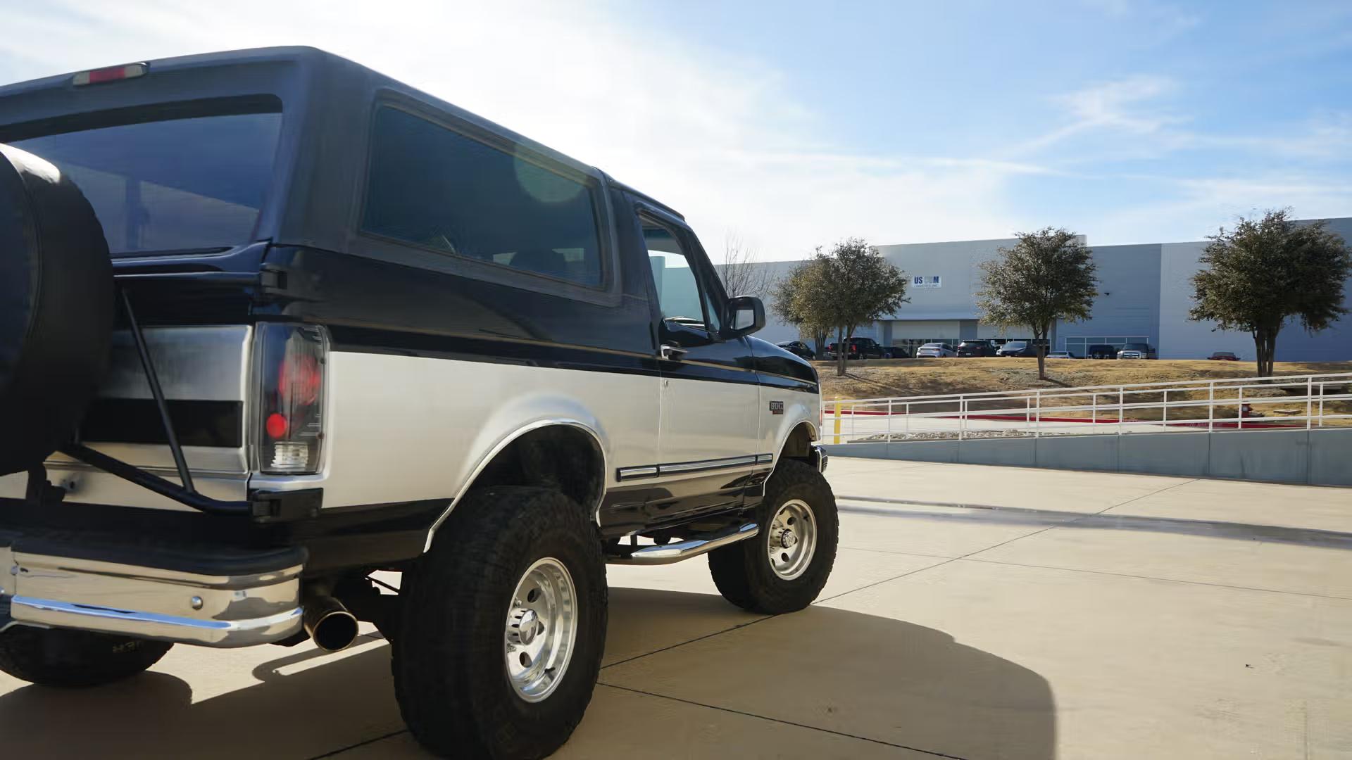 40k-Mile 1995 Ford Bronco XLT