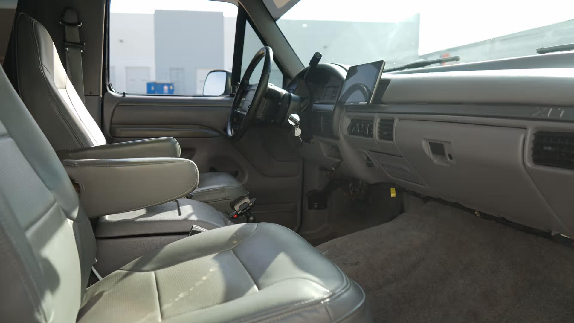 40k-Mile 1995 Ford Bronco XLT