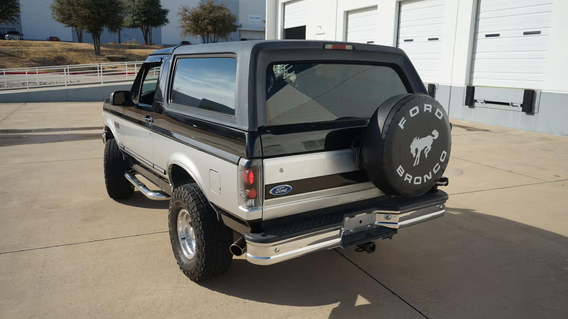 40k-Mile 1995 Ford Bronco XLT
