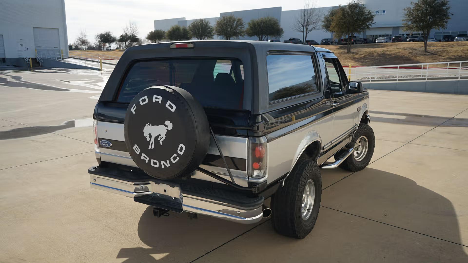 40k-Mile 1995 Ford Bronco XLT