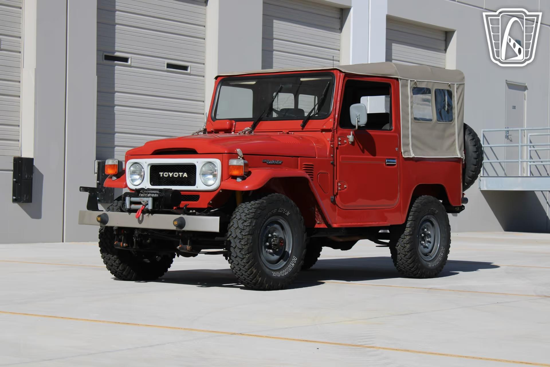  Toyota Land Cruiser