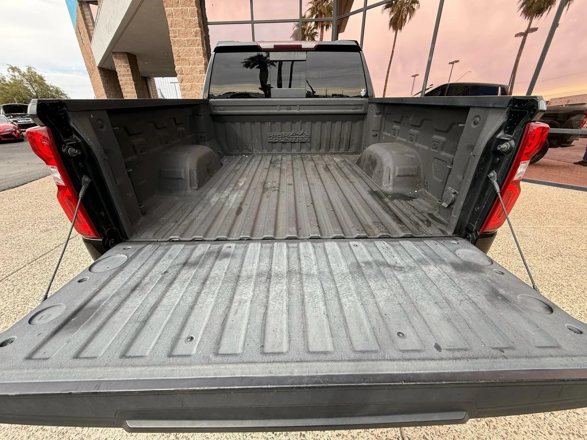 2020 Chevrolet Silverado 1500 High Country