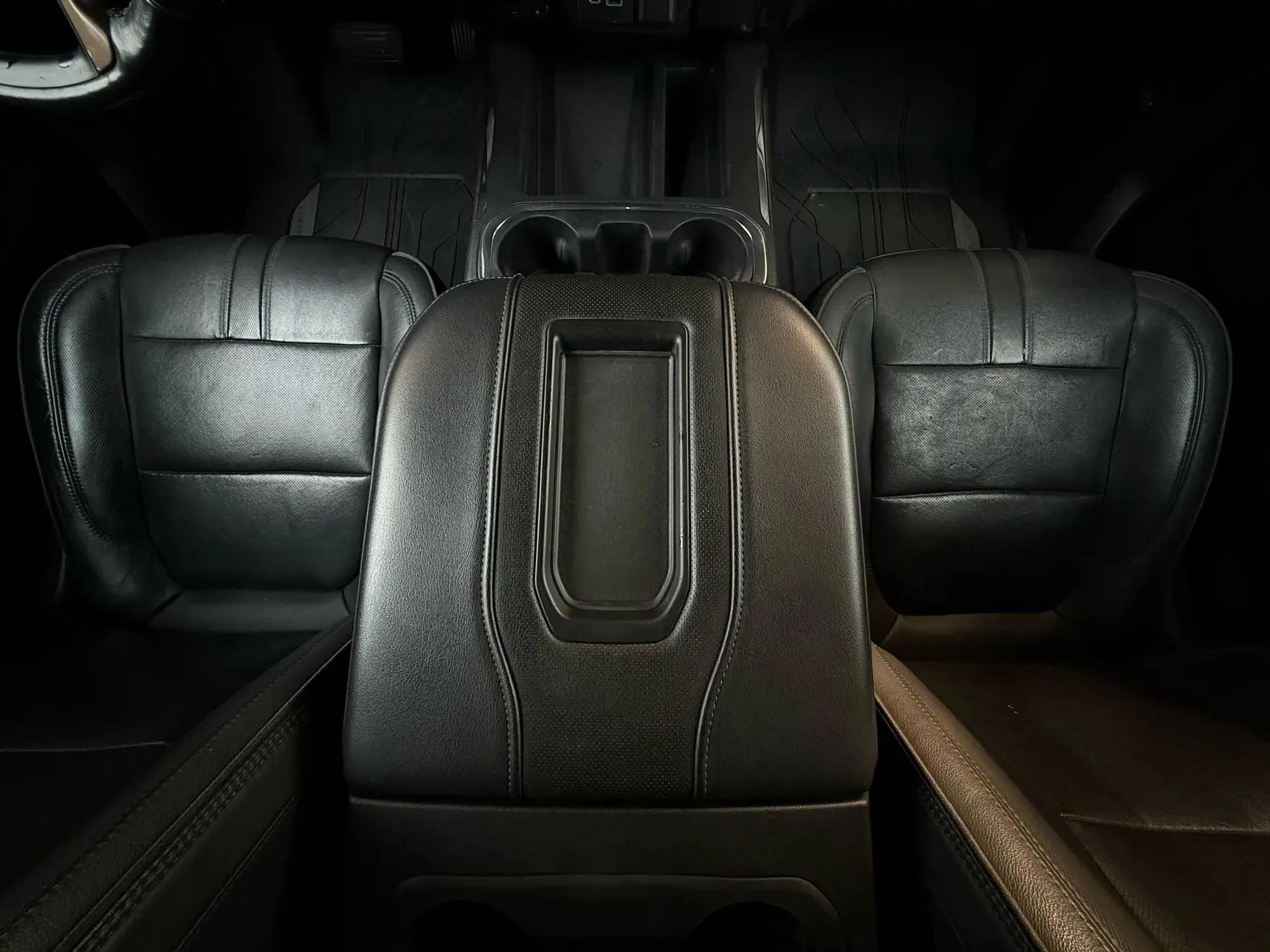 2020 Chevrolet Silverado 1500 High Country