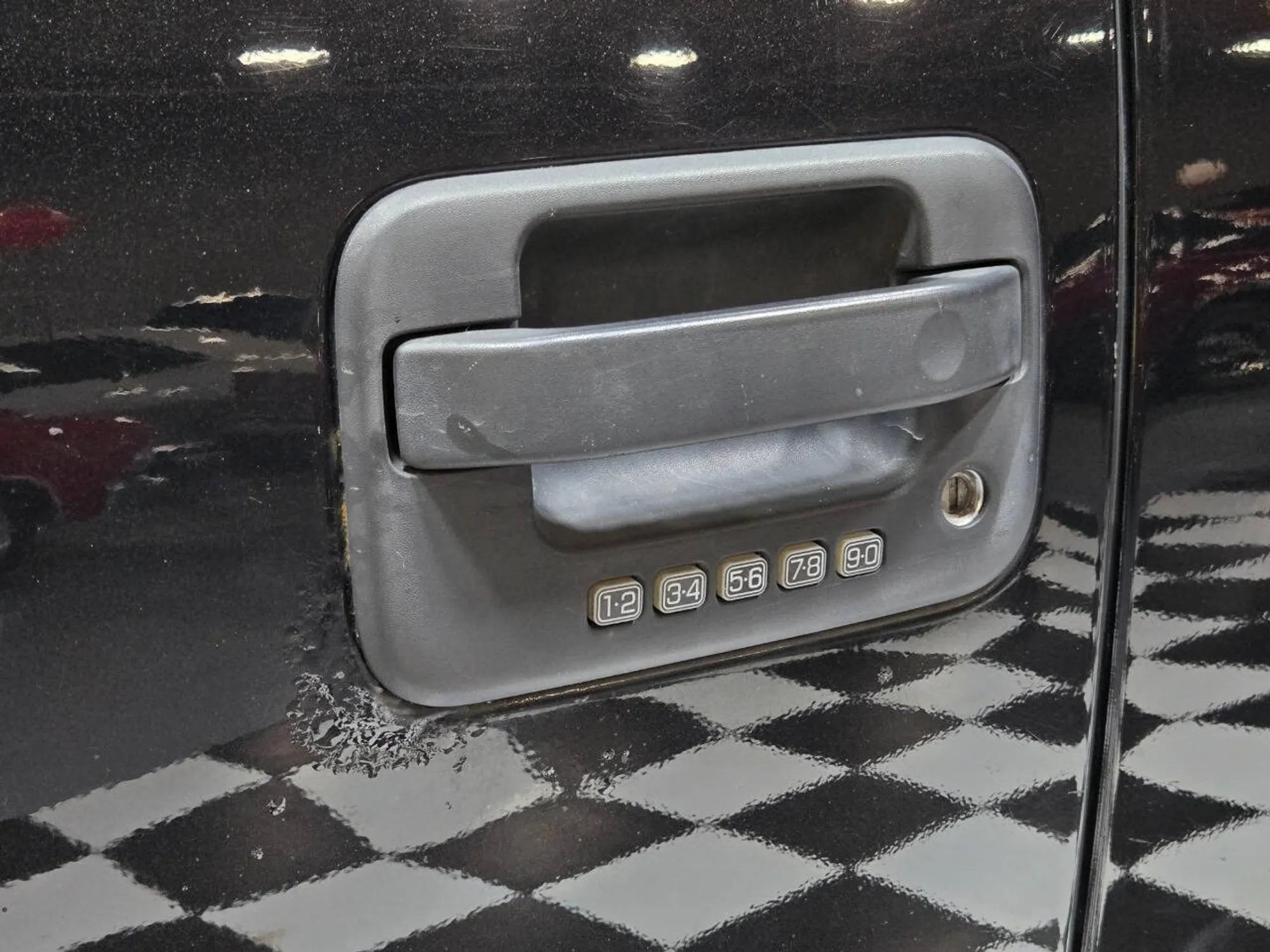 2010 Ford F-150 SVT Raptor