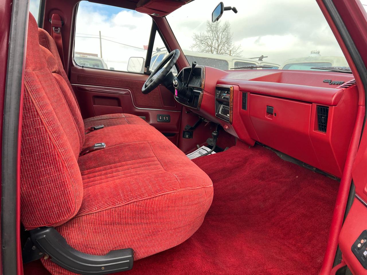 1989 Ford F-250 XLT Lariat