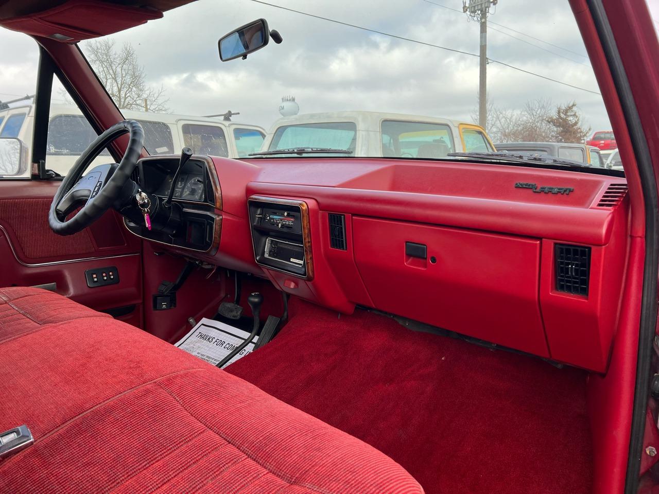 1989 Ford F-250 XLT Lariat