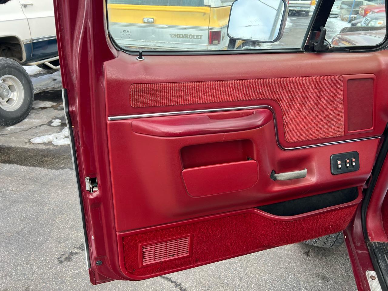 1989 Ford F-250 XLT Lariat