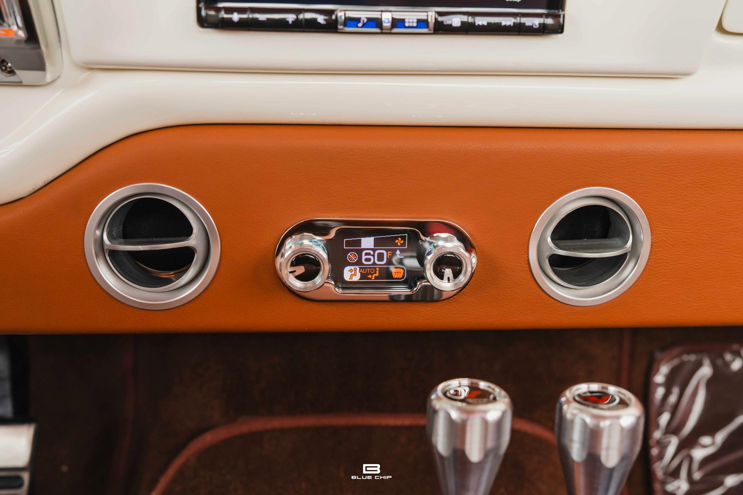 Velocity Restorations 1972 Ford F-250