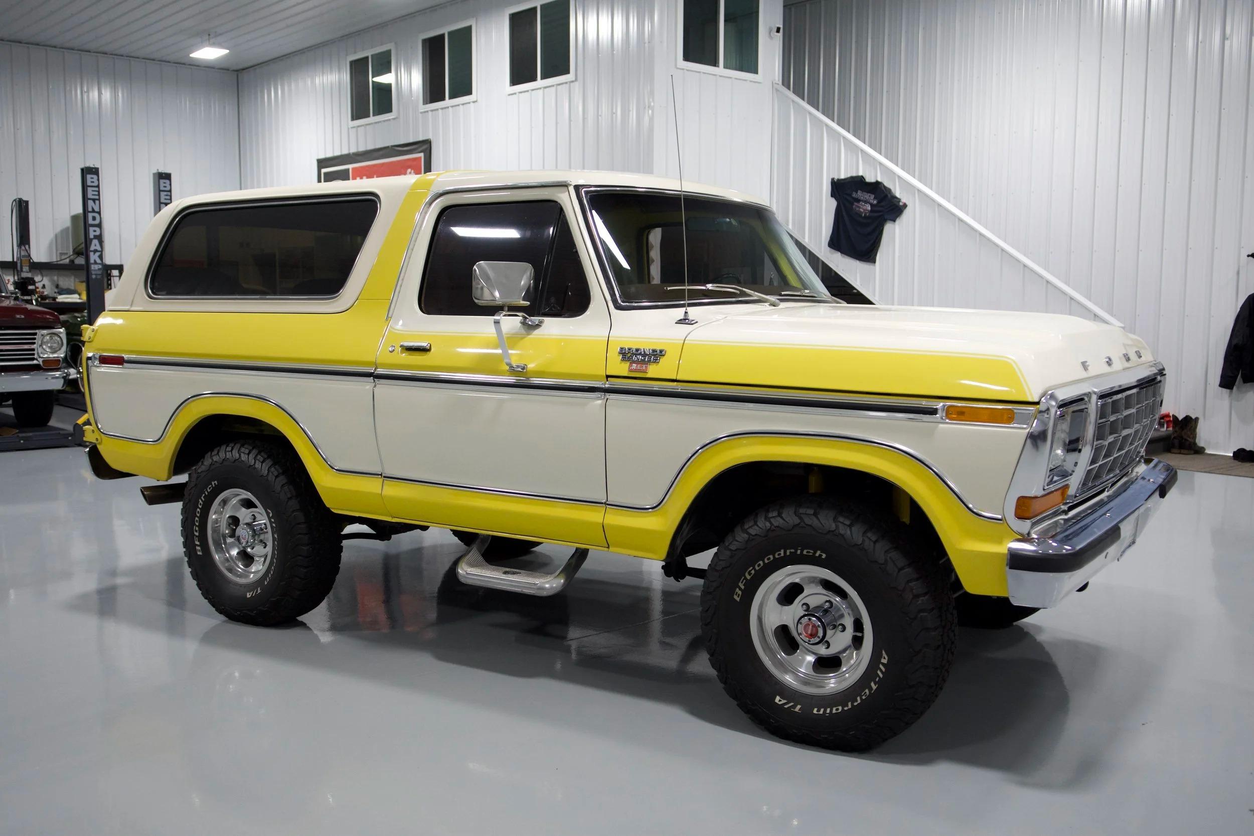 1979 Ford Bronco - 5
