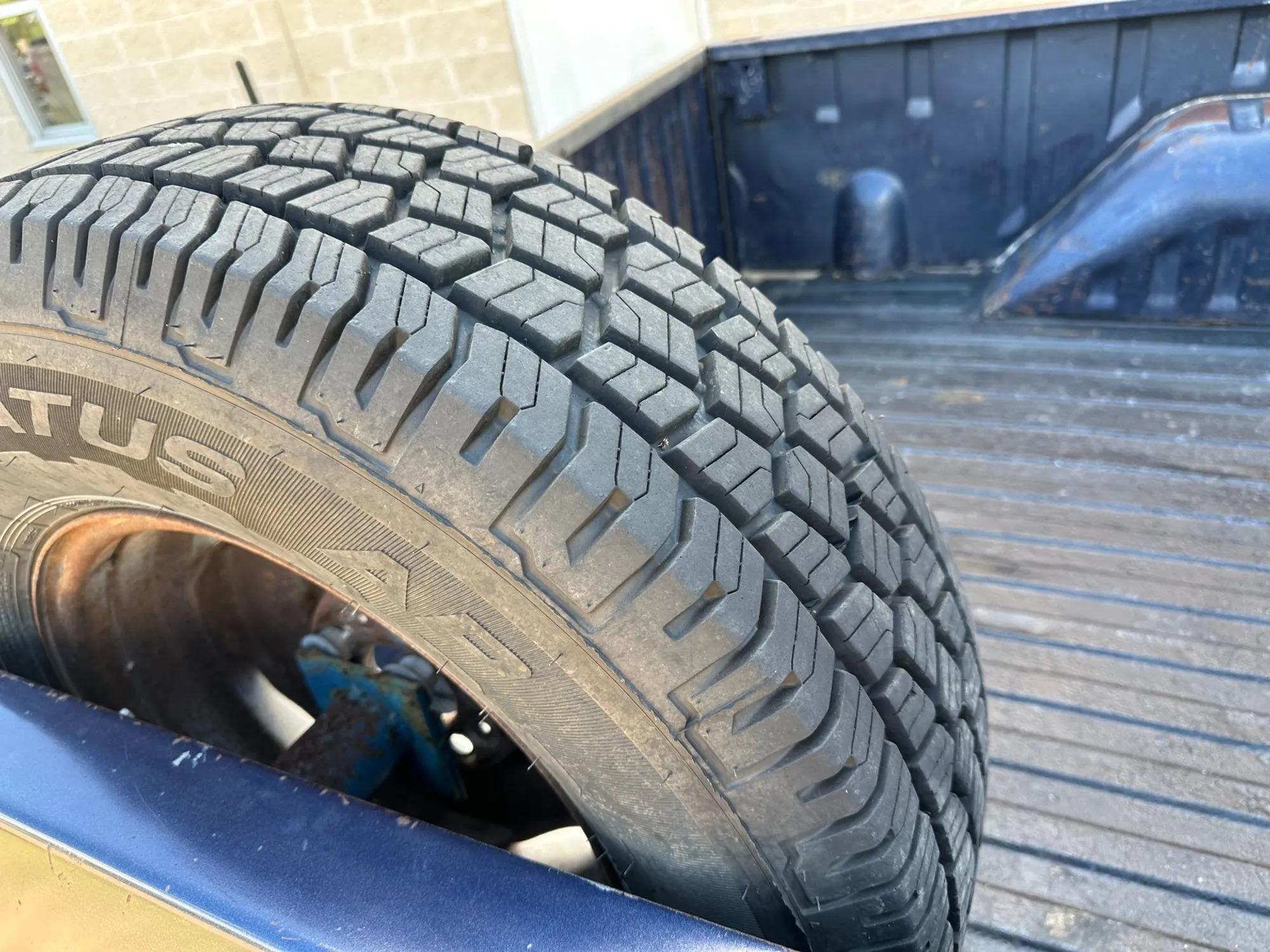 1982 Dodge D-150 SWB Fleetside