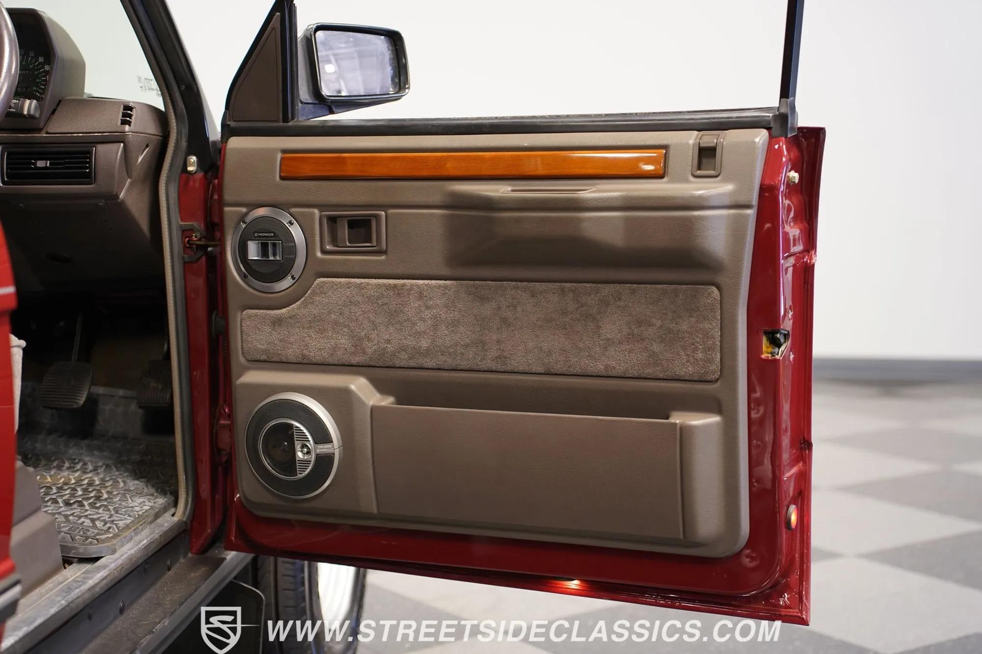 1990 Land Rover Range Rover Kingsley RHD