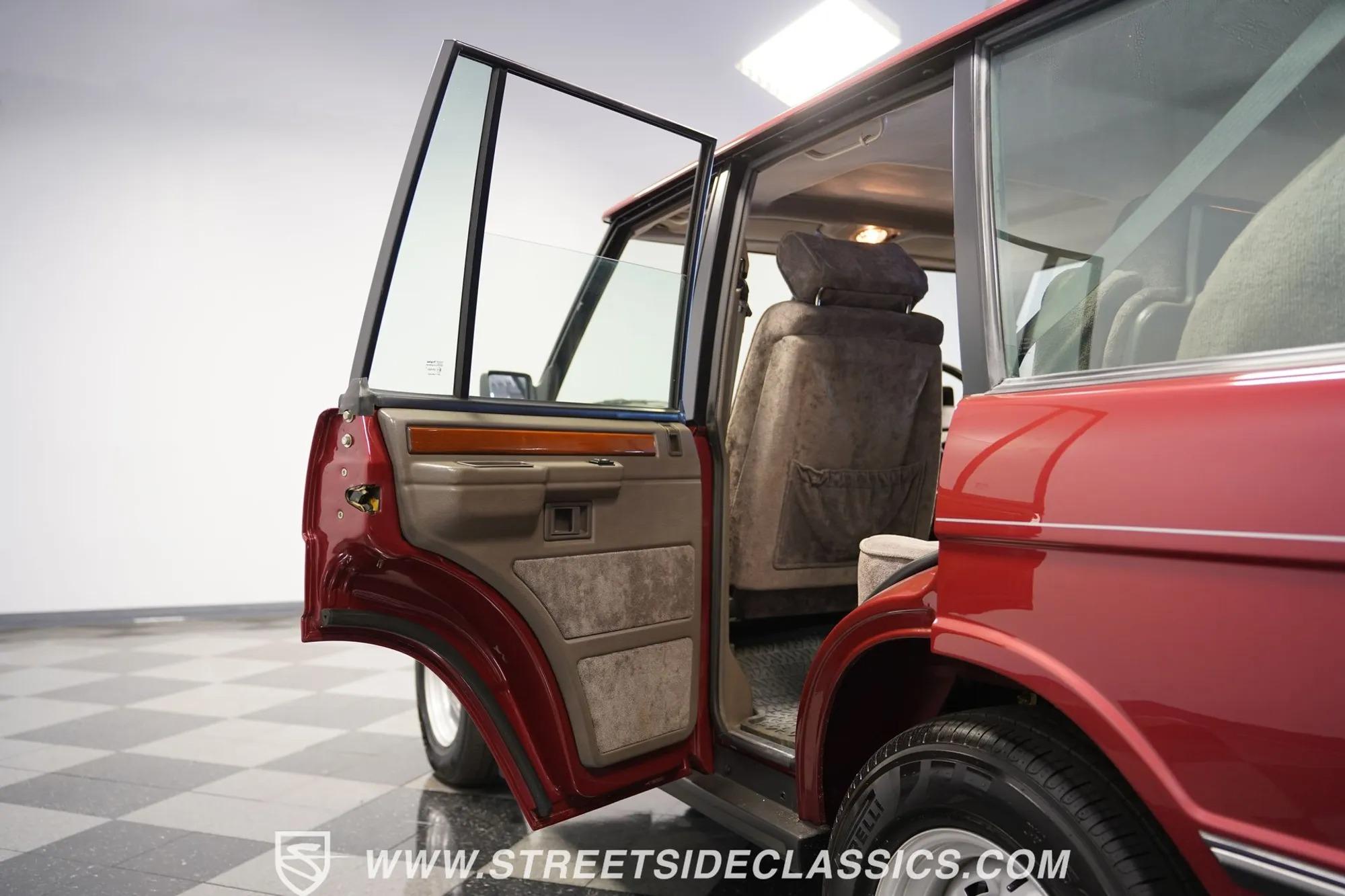 1990 Land Rover Range Rover Kingsley RHD