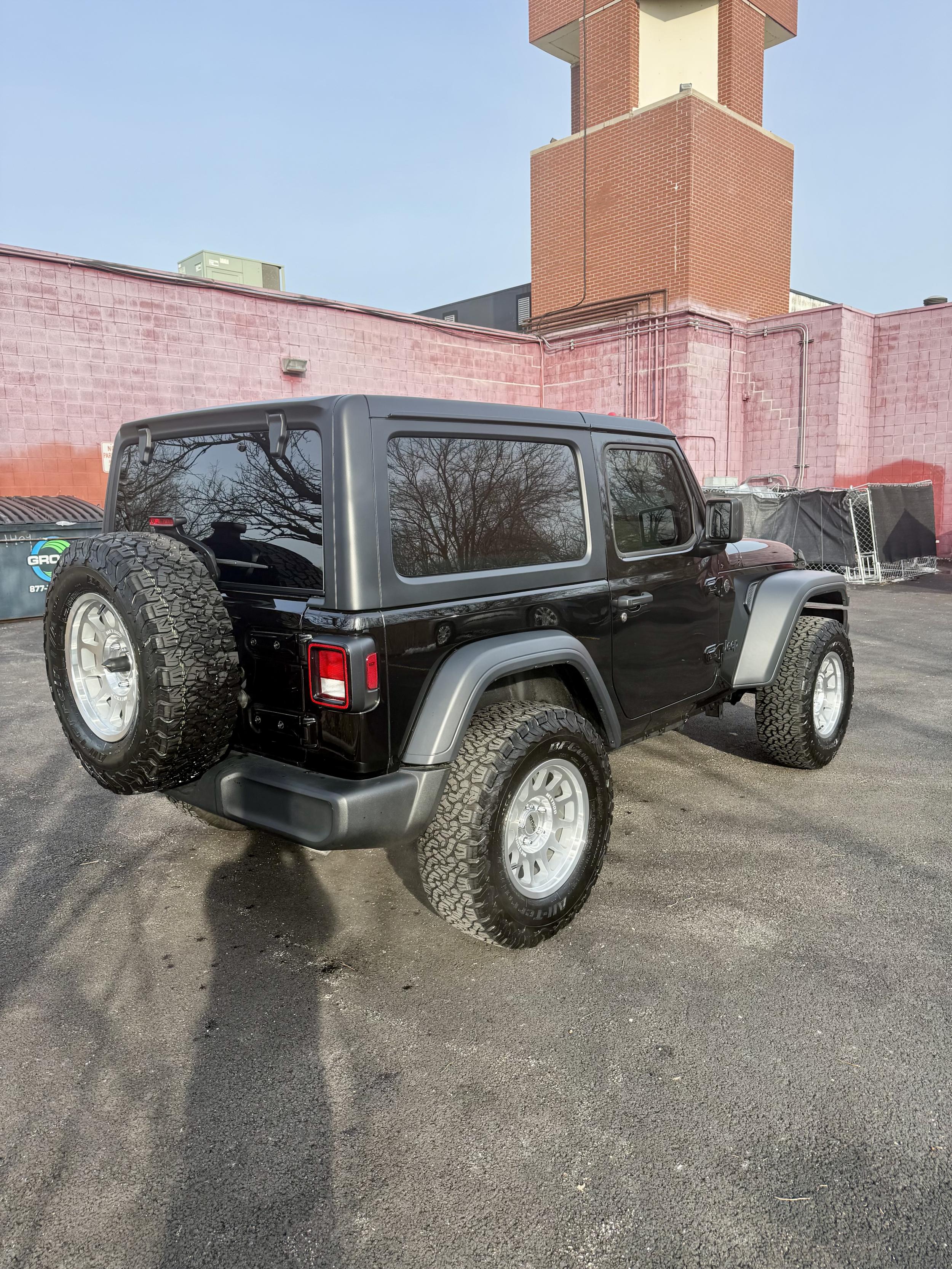 2024 Jeep Wrangler Sport