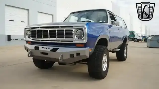  Dodge Ramcharger
