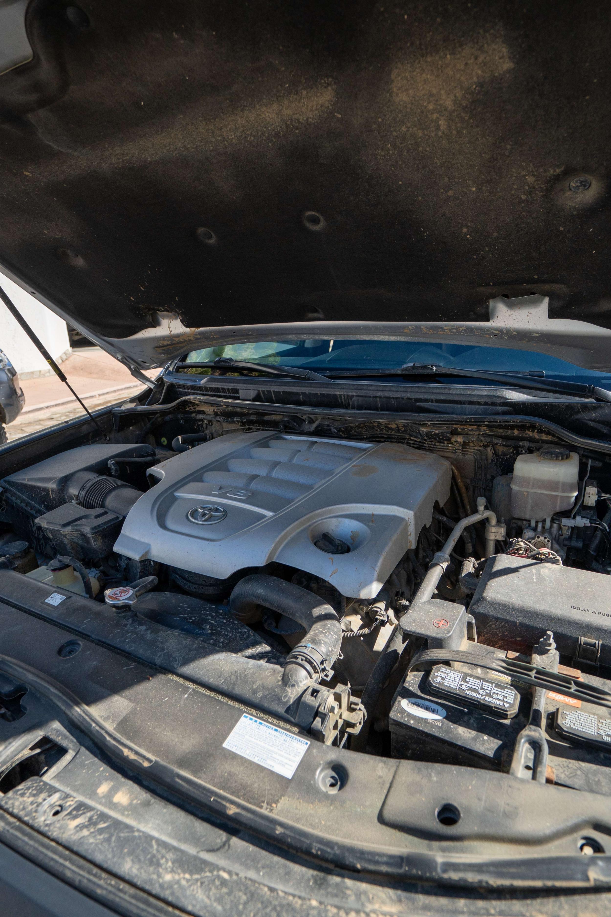 2013 Toyota Land Cruiser - 4