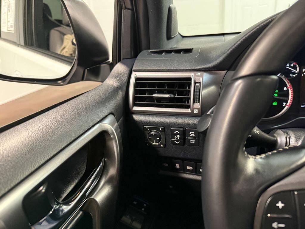 2023 Lexus GX 460