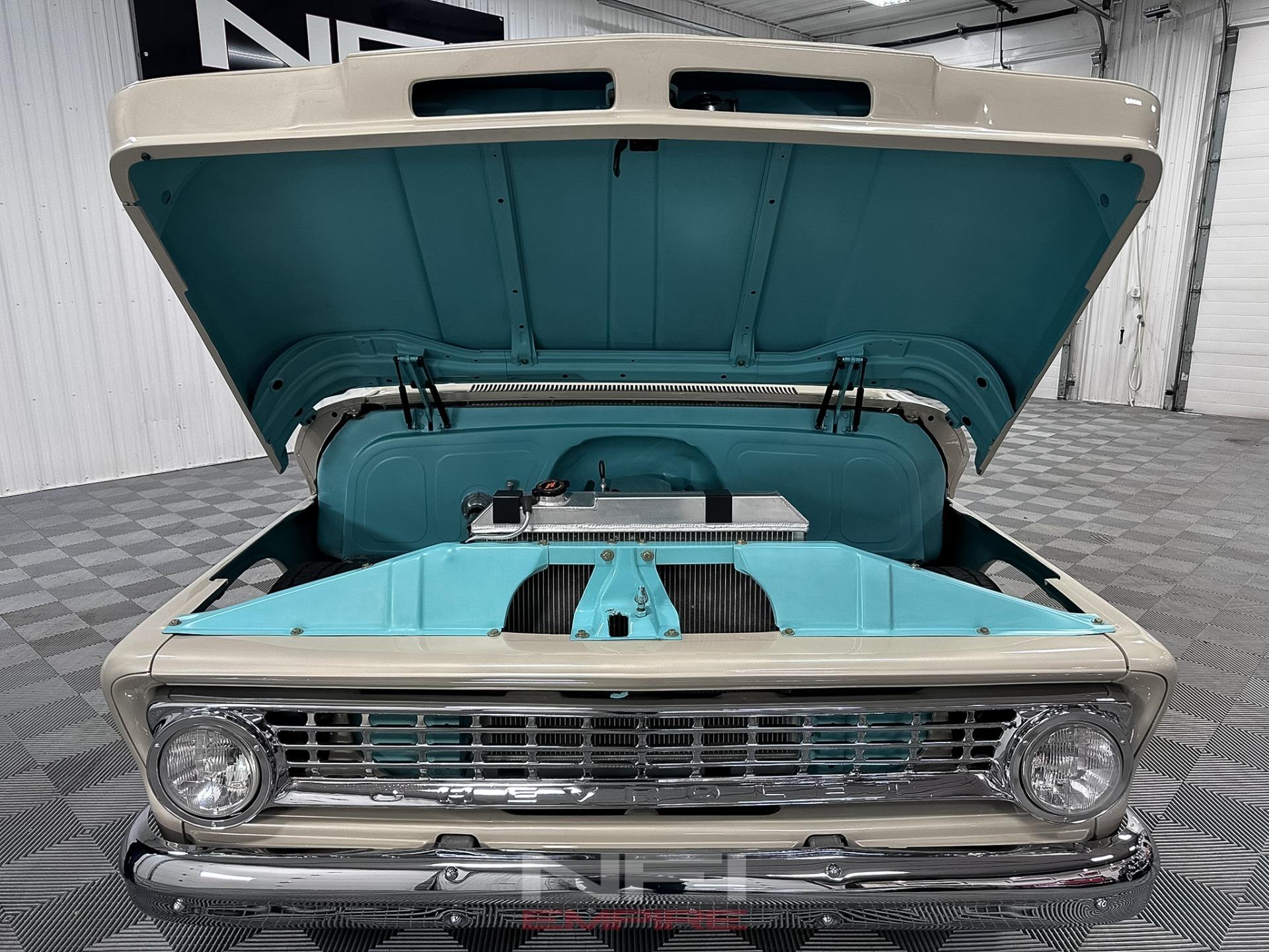 1963 Chevrolet C10 Custom Show Truck