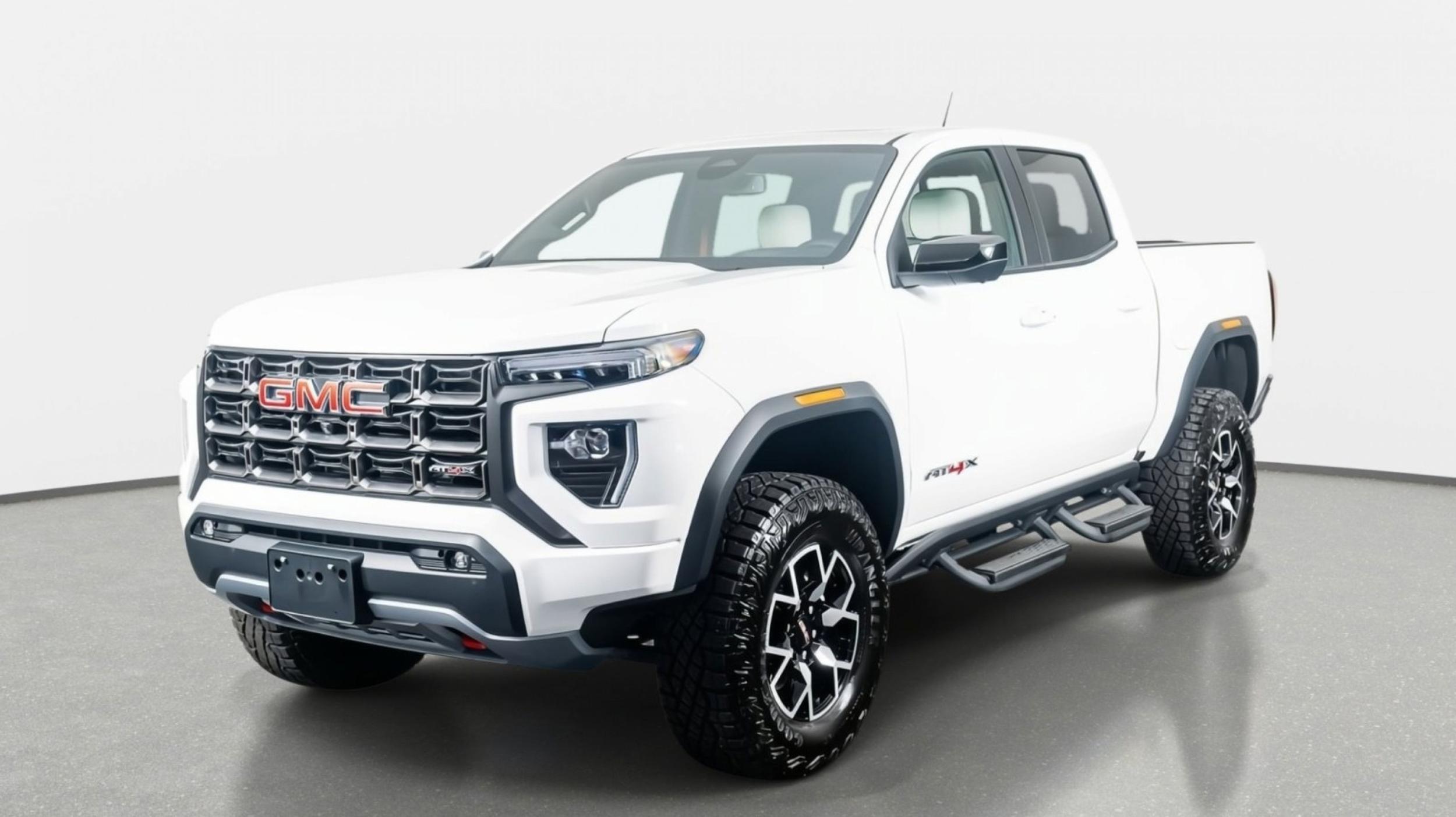 2025 GMC Canyon AT4