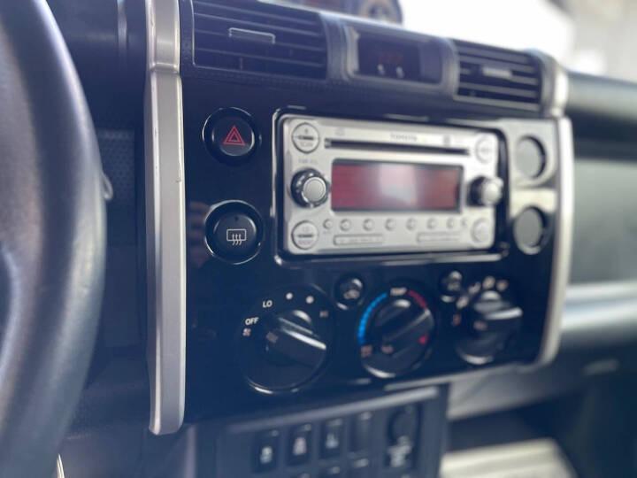 2012 Toyota FJ Cruiser