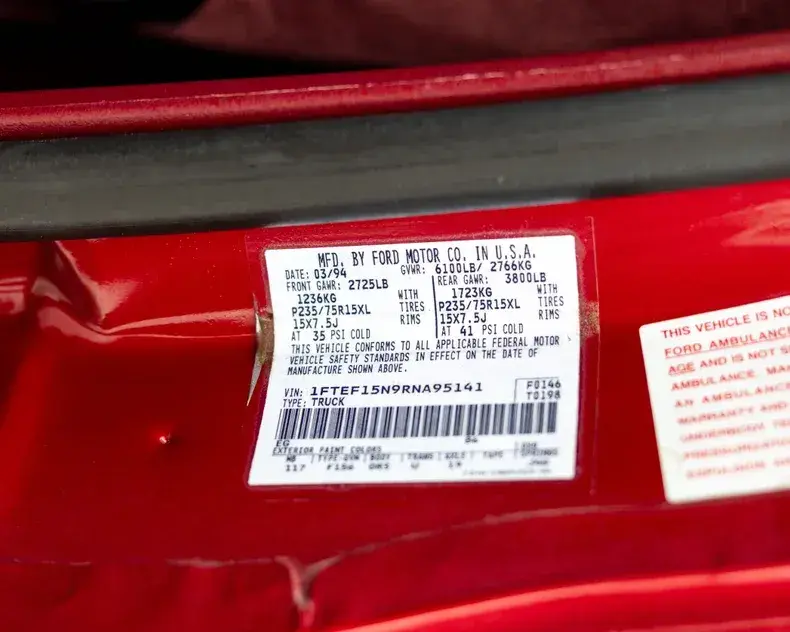 1994 Ford F-150 XLT - 3