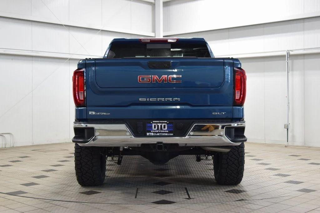 2024 GMC Sierra 1500 SLT - 5